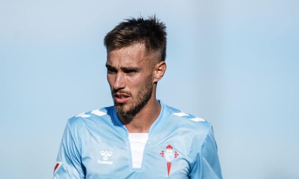 Everton Plot Bargain £15m Raid for Celta Vigo Star Oscar Mingueza as Moyes Targets Right-Back Reinforcements