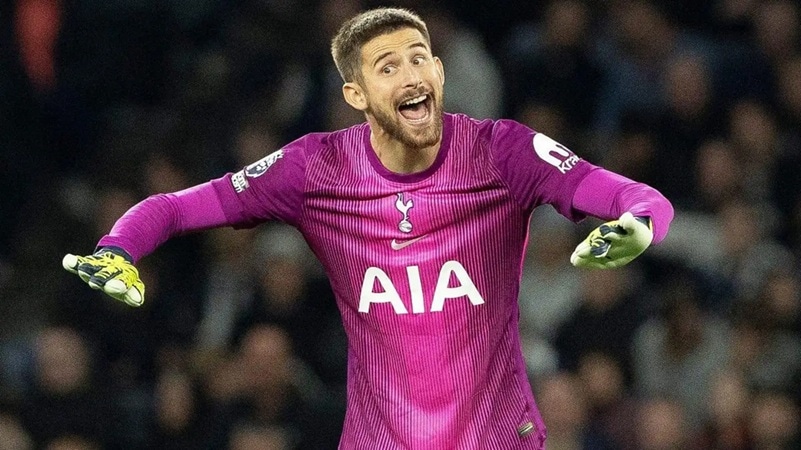 Spurs Line Up Trafford and Verbruggen as Vicario Nears Inter Exit