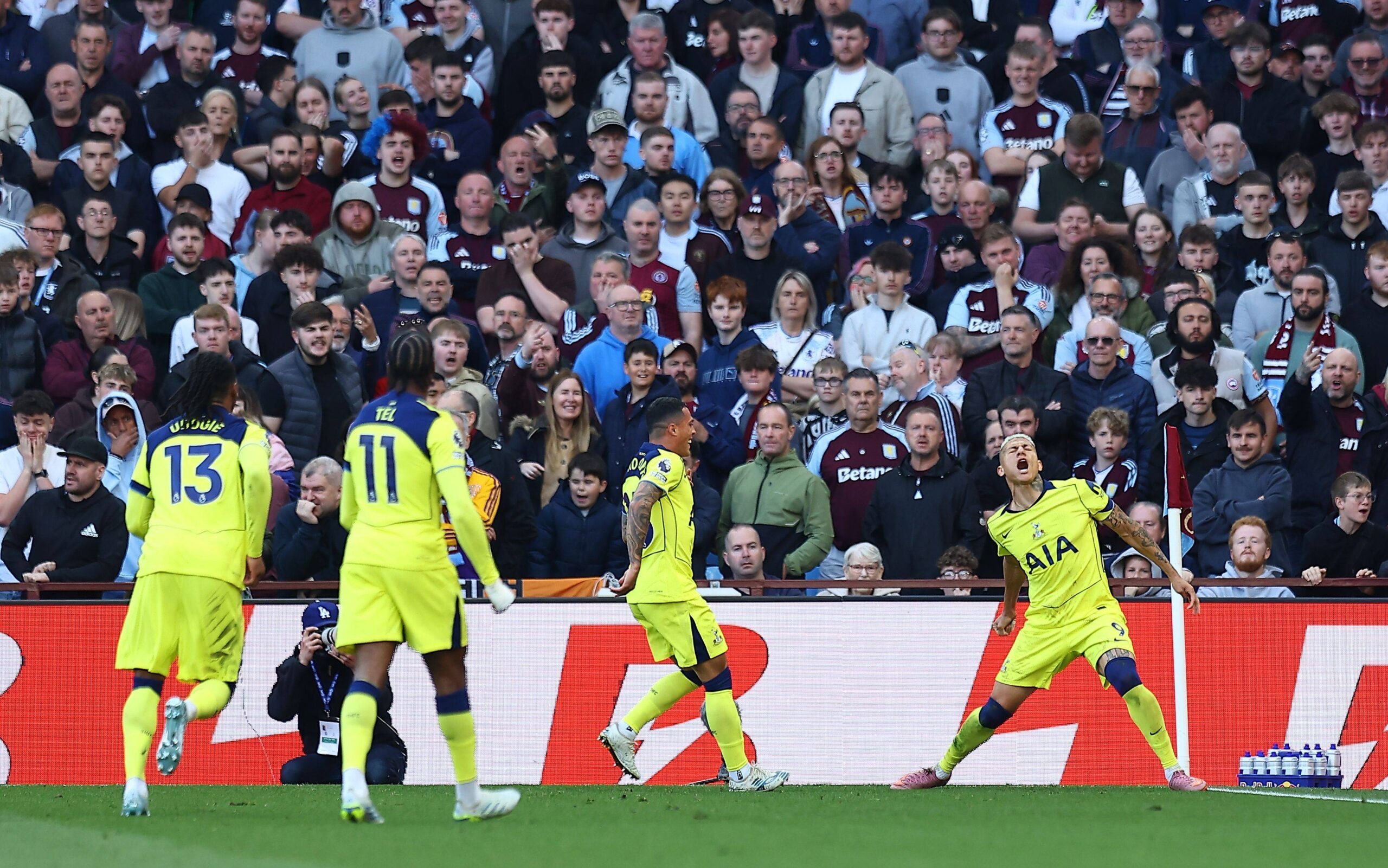 Tottenham Hotspur schockt Aston Villa 2-1: De Zerbis Meisterklasse im Villa Park