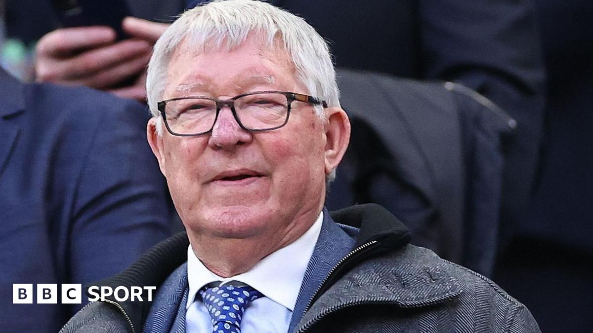 Sir Alex Ferguson Hospitalized as Precaution Before Manchester United vs Liverpool Clash