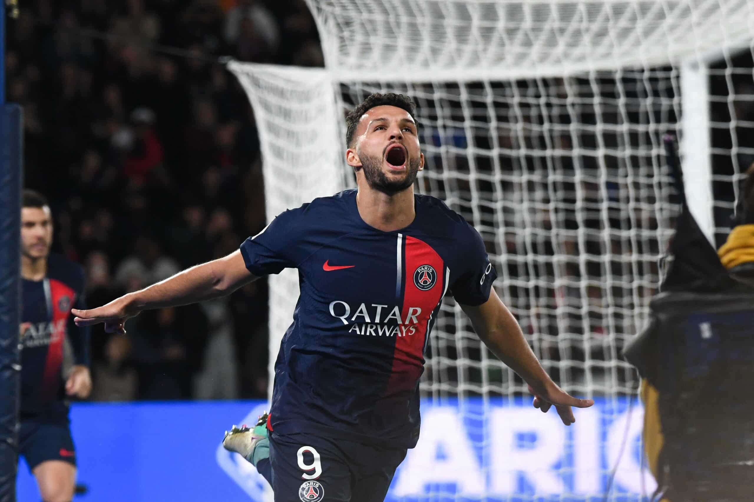 Chelsea Join Barcelona in Pursuit of PSG Star Gonçalo Ramos in £56M Battle