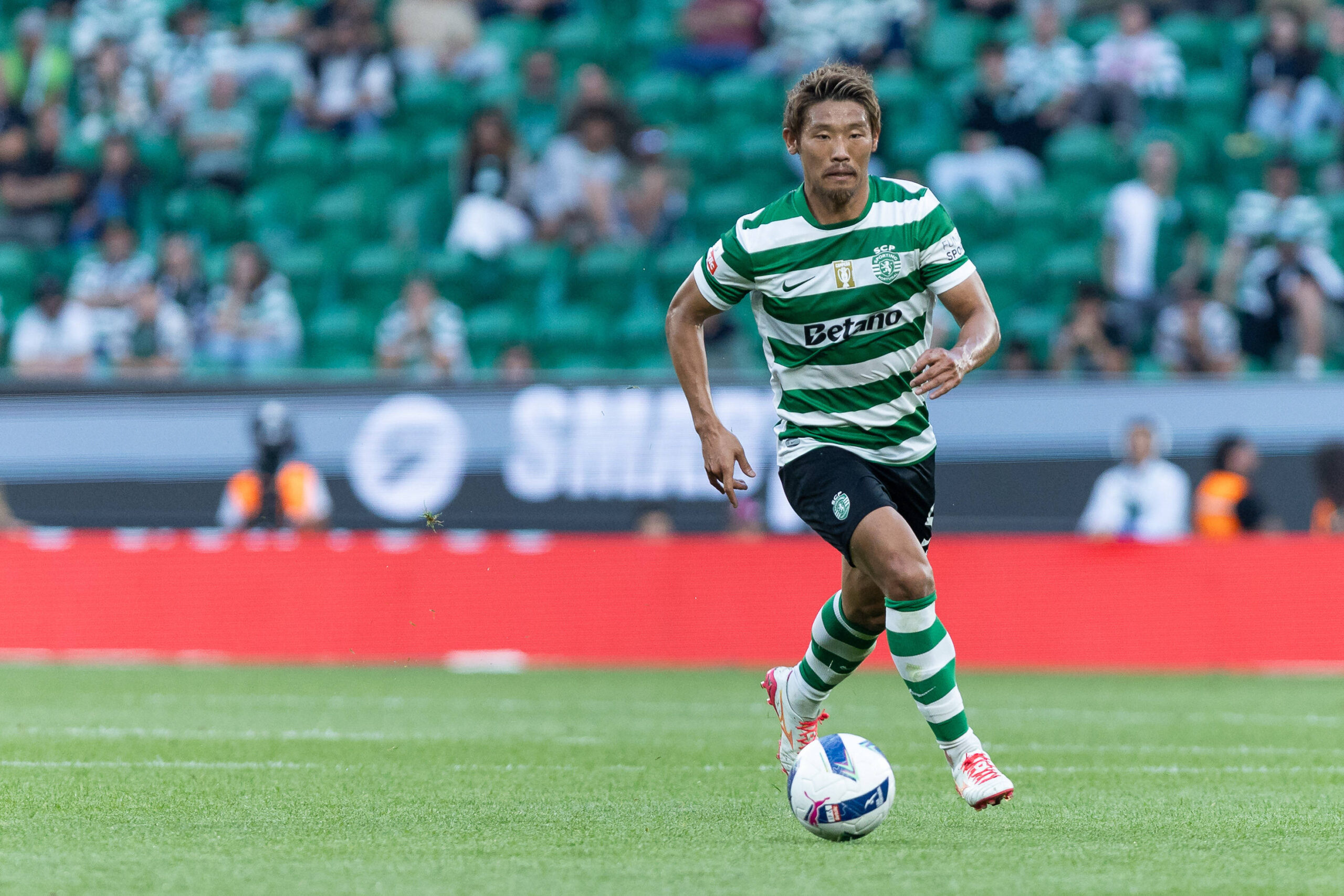 Leeds United steht kurz vor der Verpflichtung von Sporting-Mittelfeldspieler Hidemasa Morita: Transfer-Neuestes