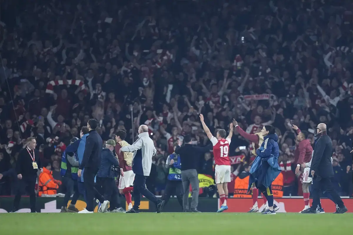 Arsenal's Summer Transfer Strategy: £122m Champions League Windfall Fuels Major Overhaul