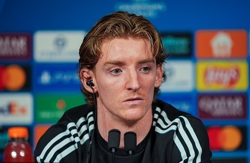 Barcelona Rule Out Move for Newcastle Star Anthony Gordon Due to Price Tag