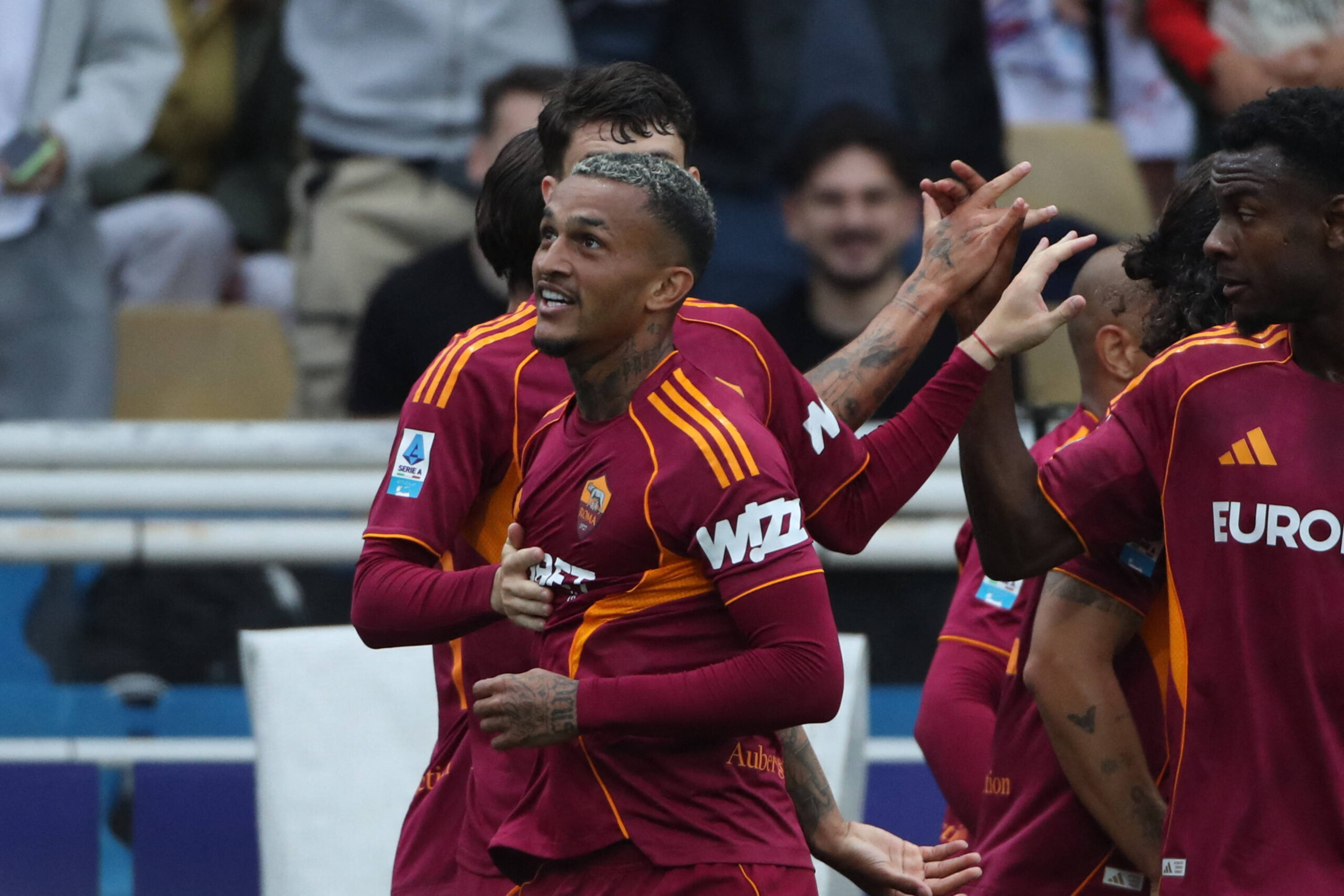 Manchester City Join Battle for Roma’s Wesley: €30m Defender Set for Summer Swoop