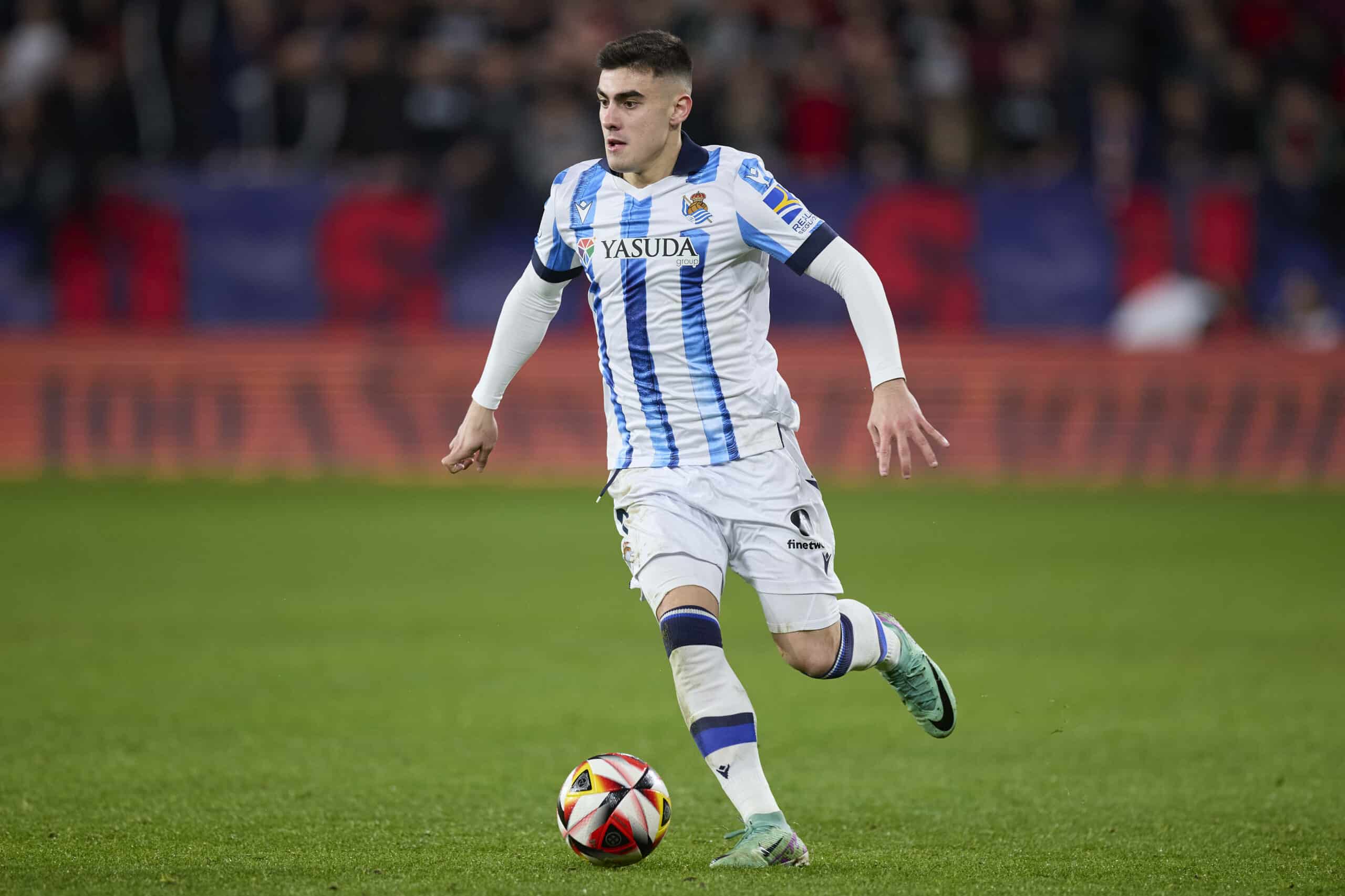 Chelsea and Manchester United Set for Summer Battle Over Real Sociedad Star Ander Barrenetxea