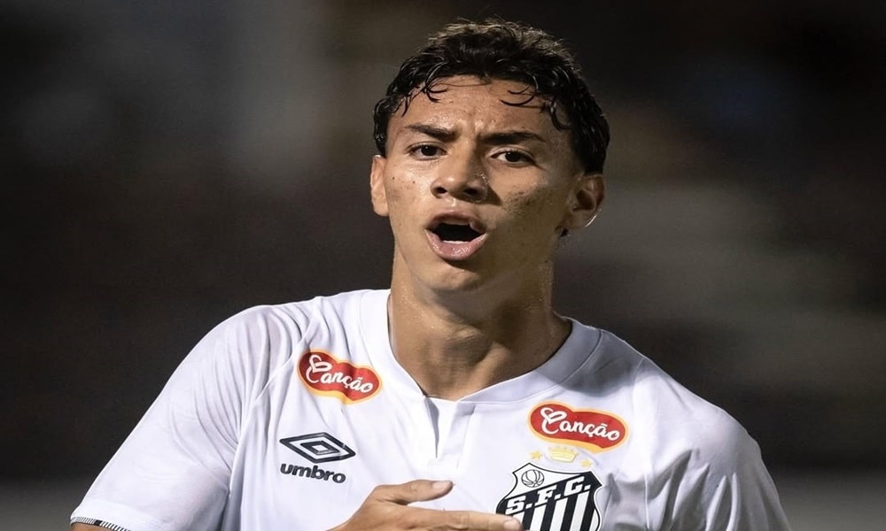 Chelsea Set Sights on Brazilian Prodigy Gabriel Bontempo in Summer Swoop