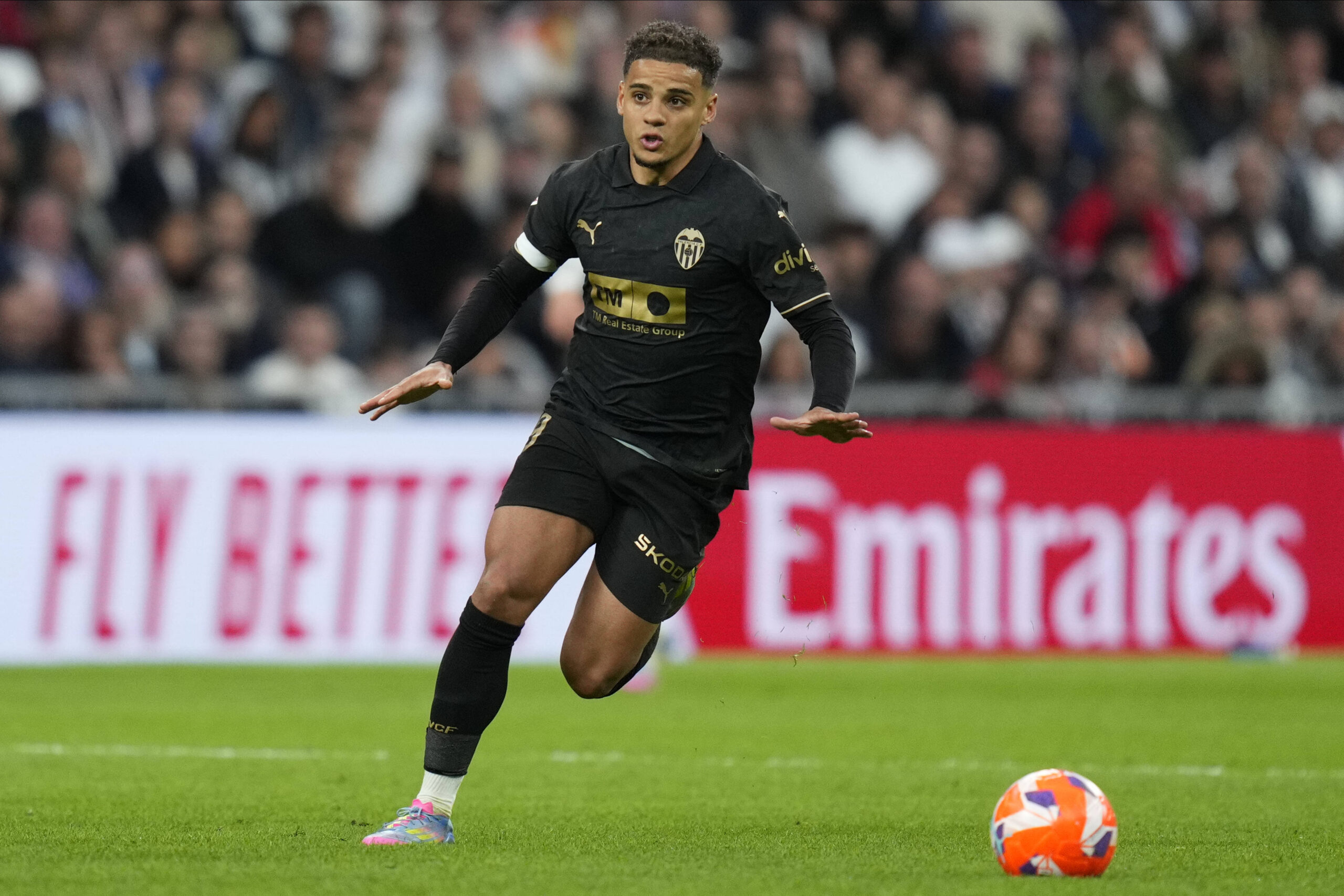 Wolves Favourites to Sign Max Aarons as Bournemouth Defender Seeks Summer Move