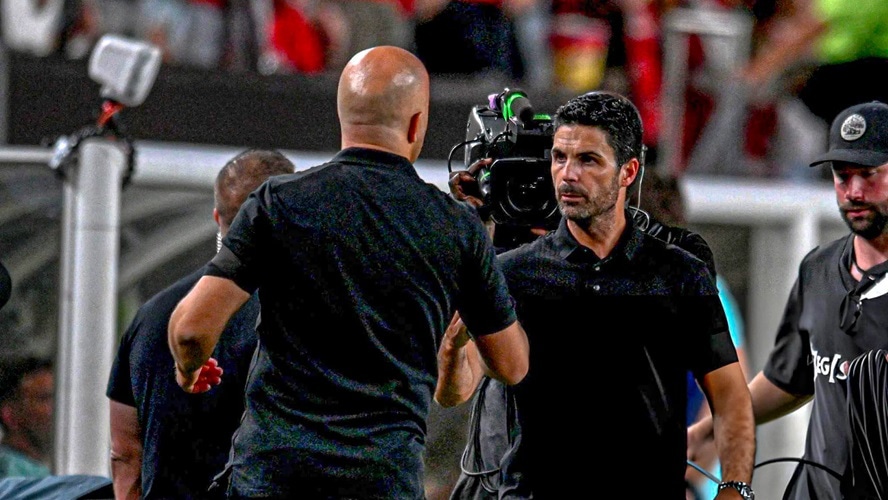 Arne Slot Congratulates Arsenal on Premier League A Classy Gesture from Liverpool Boss