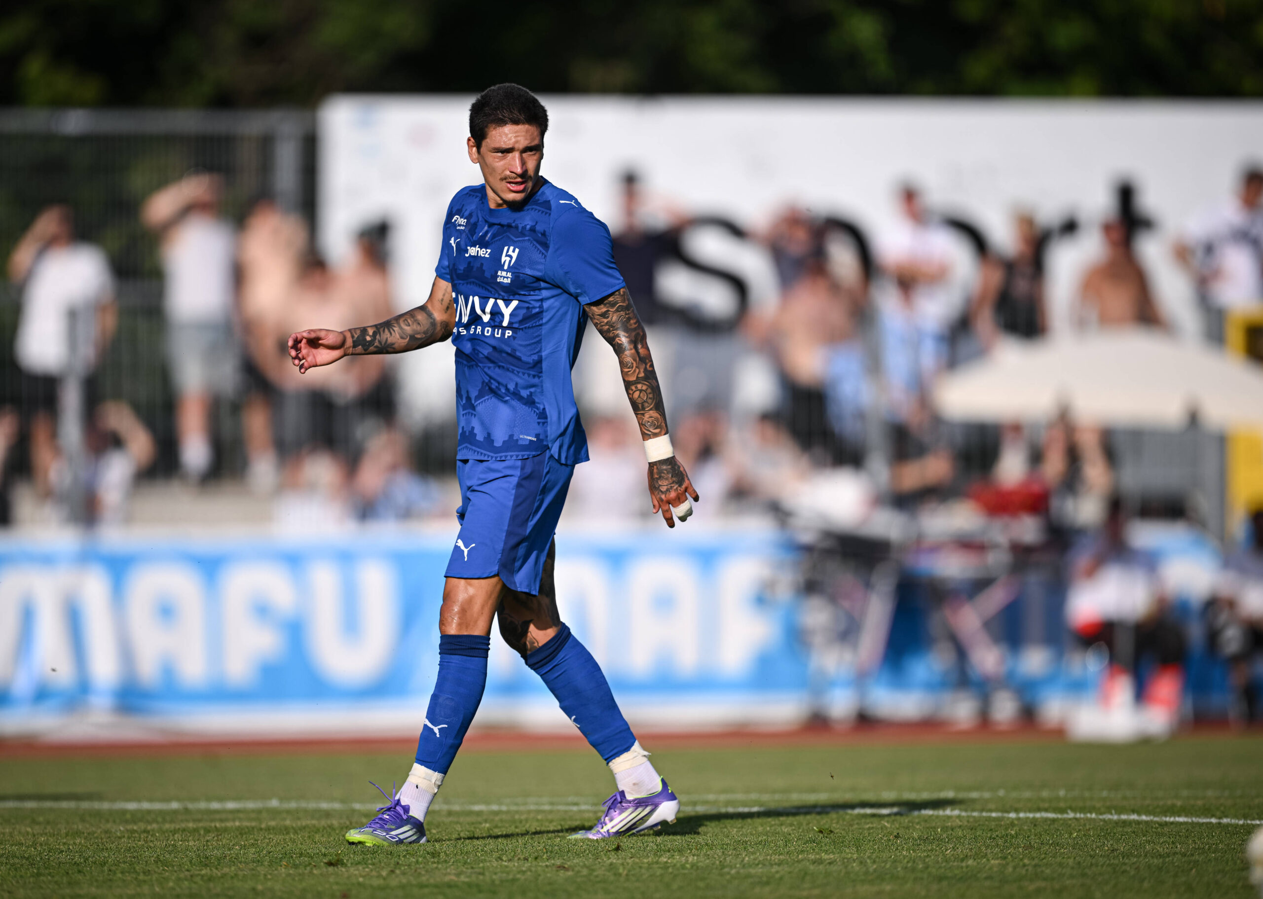 Darwin Núñez Eyes Premier League Return: Chelsea and Newcastle Circle