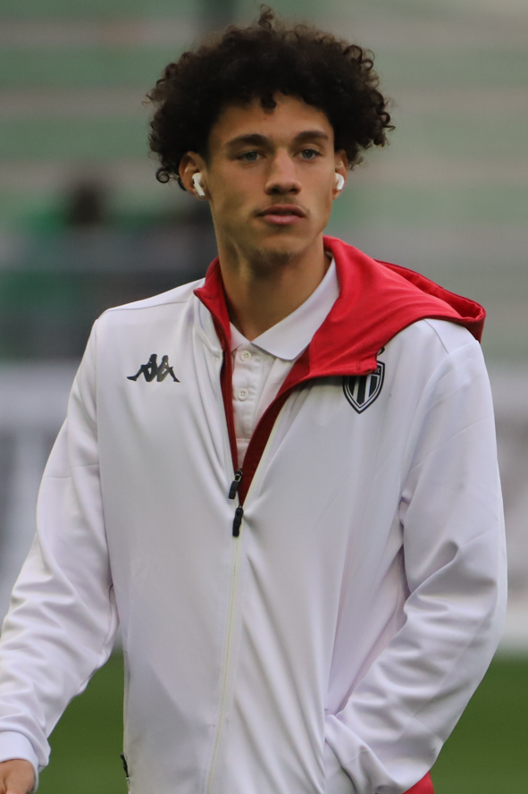 Liverpool und Tottenham Hotspur im Wettstreit um Monaco-Star Maghnes Akliouche
