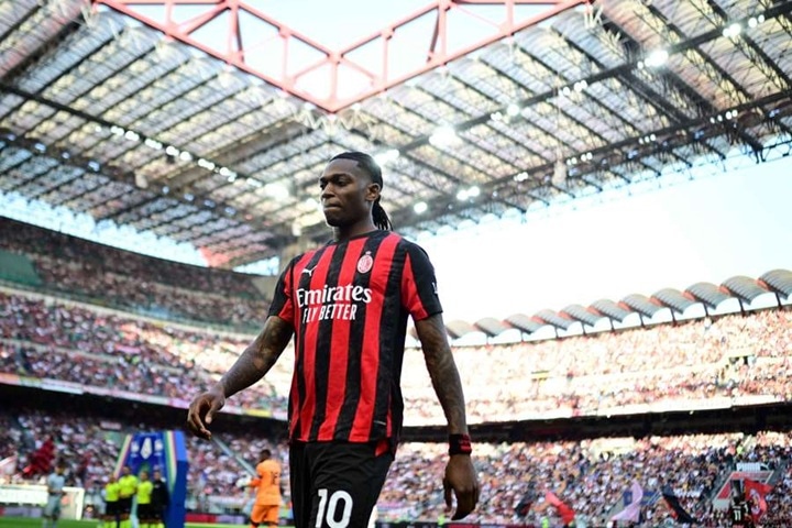 ManUnited jagt Leao: Schnäppchen für 43 Mio. Euro