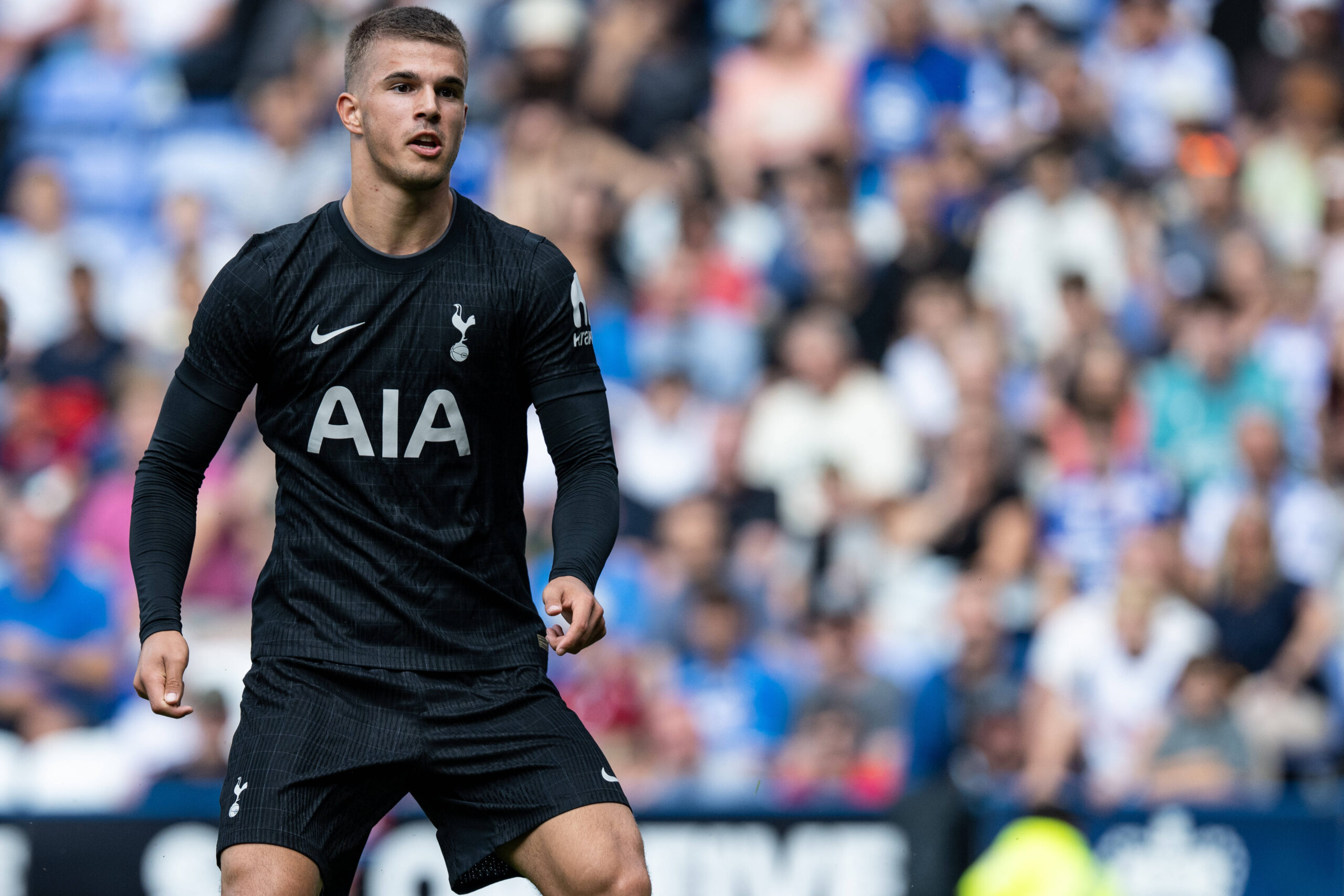 European Giants Circle Tottenham Defender Luka Vušković