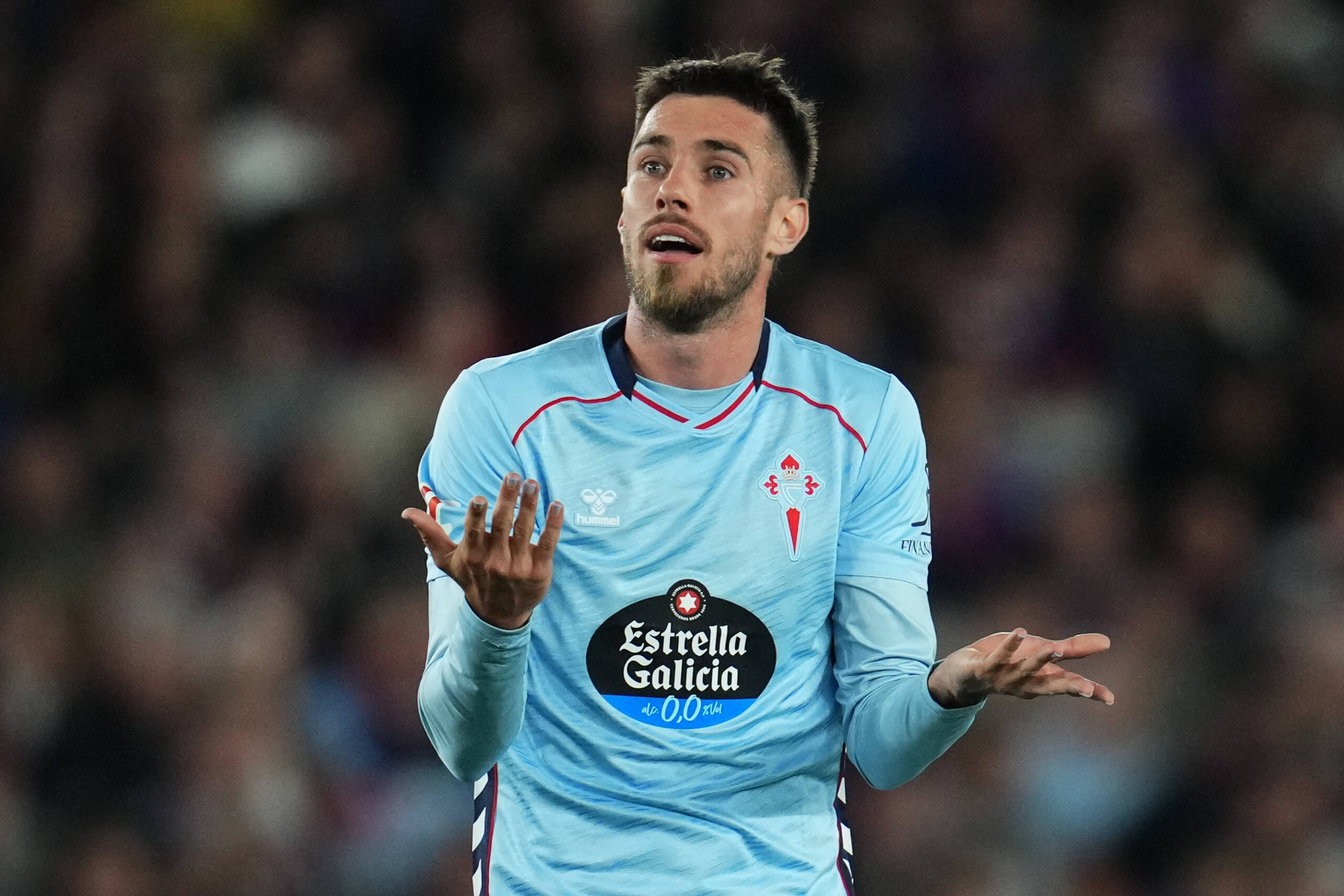 Aston Villa and Newcastle Battle for La Liga Defender Oscar Mingueza