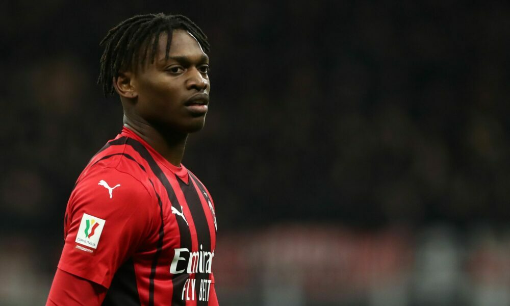 Manchester United Plan Swoop for AC Milan Forward Rafael Leao