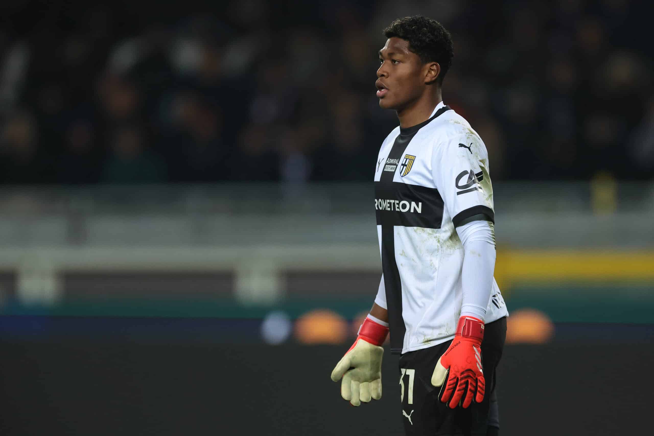 Aston Villa plant Zukunft: Zion Suzuki als Martínez-Erbe