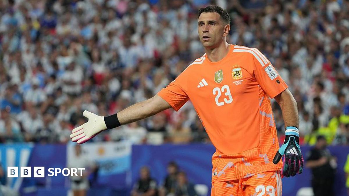 Emi Martinez: World Cup Hero but Villa Future Uncertain After Qatar