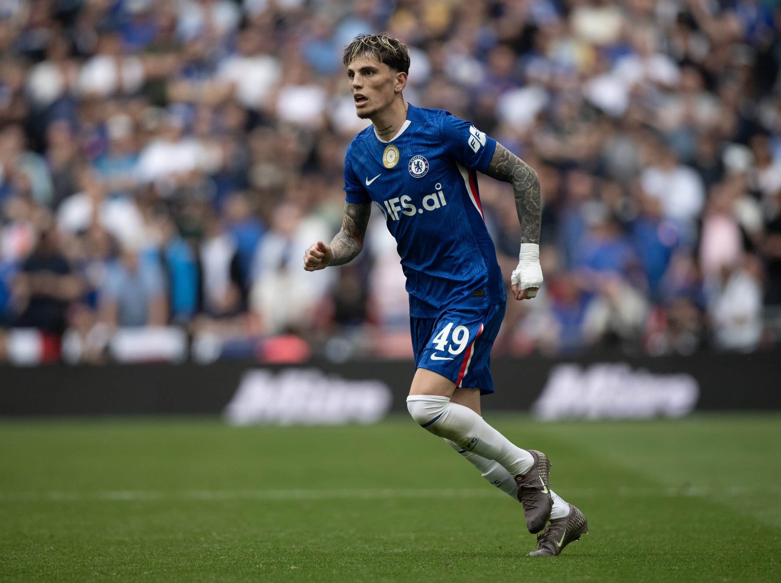 Chelsea set £60m Garnacho price as Napoli and Como circle