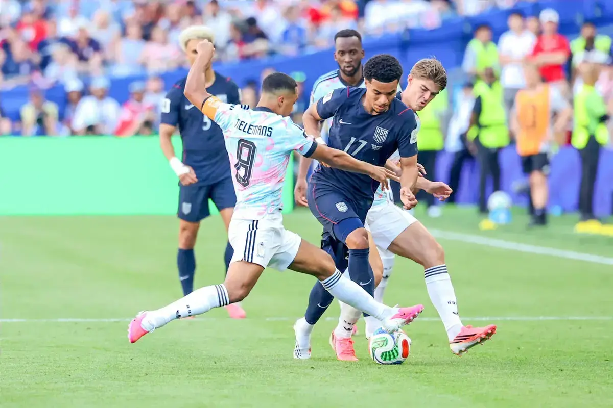 Youri Tielemans to Manchester United: Tactical Fit and Transfer Analysis