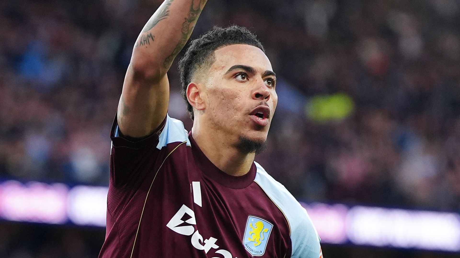 Arsenal jagt Aston-Villa-Star Morgan Rogers als Top-Stürmer