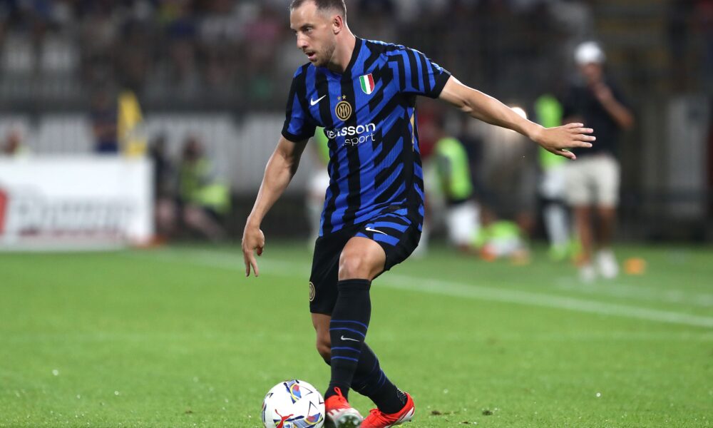 Man United Make Contact for Inter Milan Defender Carlos Augusto