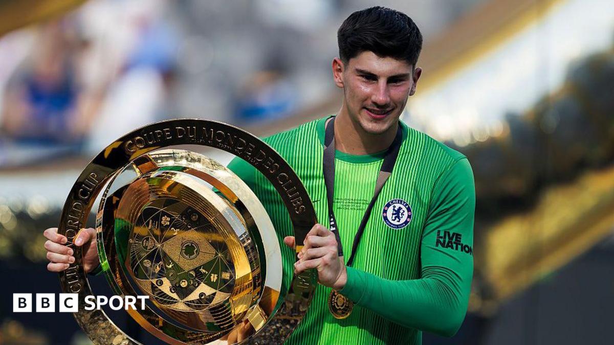 Chelsea's Mike Penders: The Next Thibaut Courtois in the Making