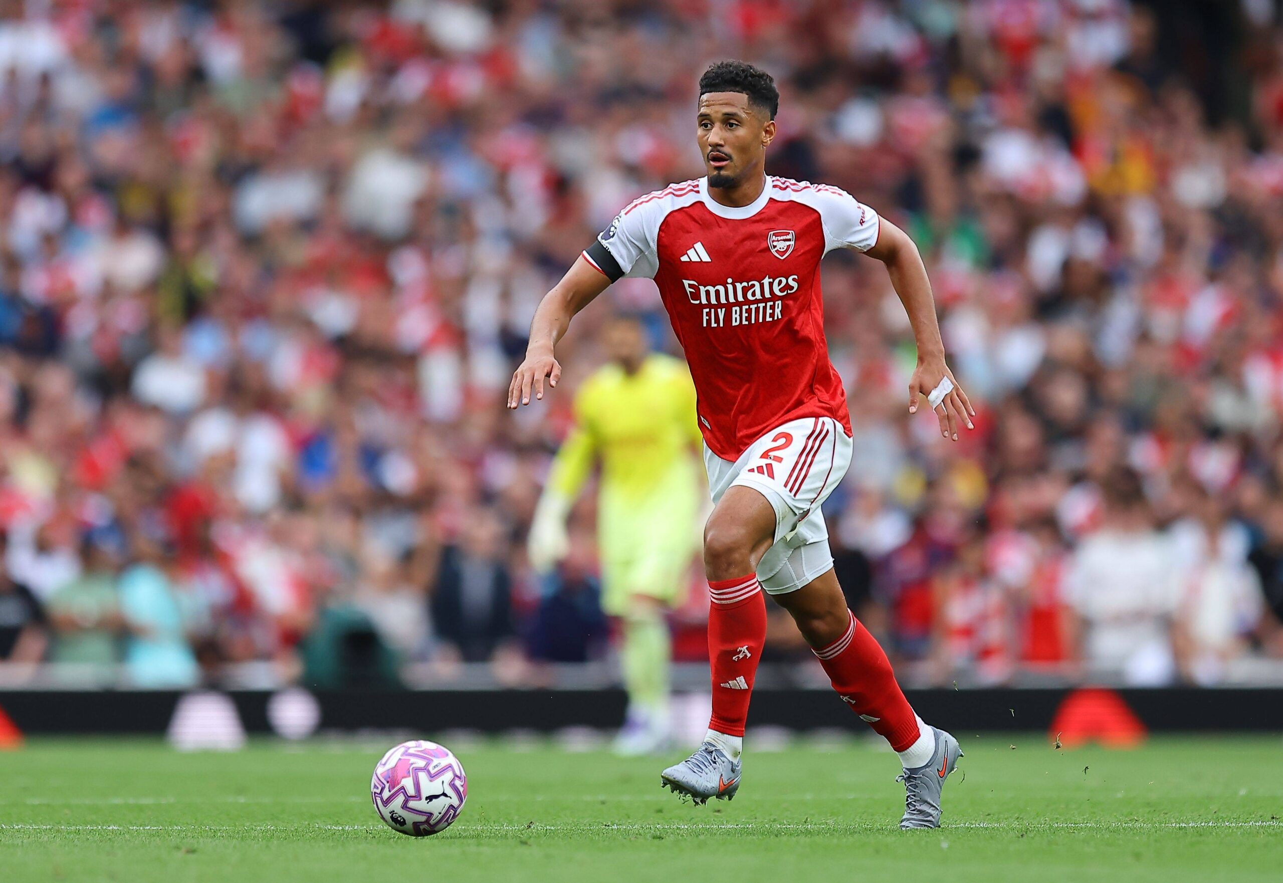 Abwehrkrise bei Arsenal: Saliba droht Saisonstart zu verpassen