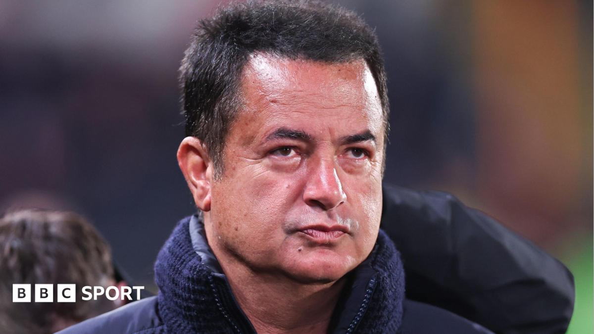 Hull City owner 'disturbed' by transfer rejection claims