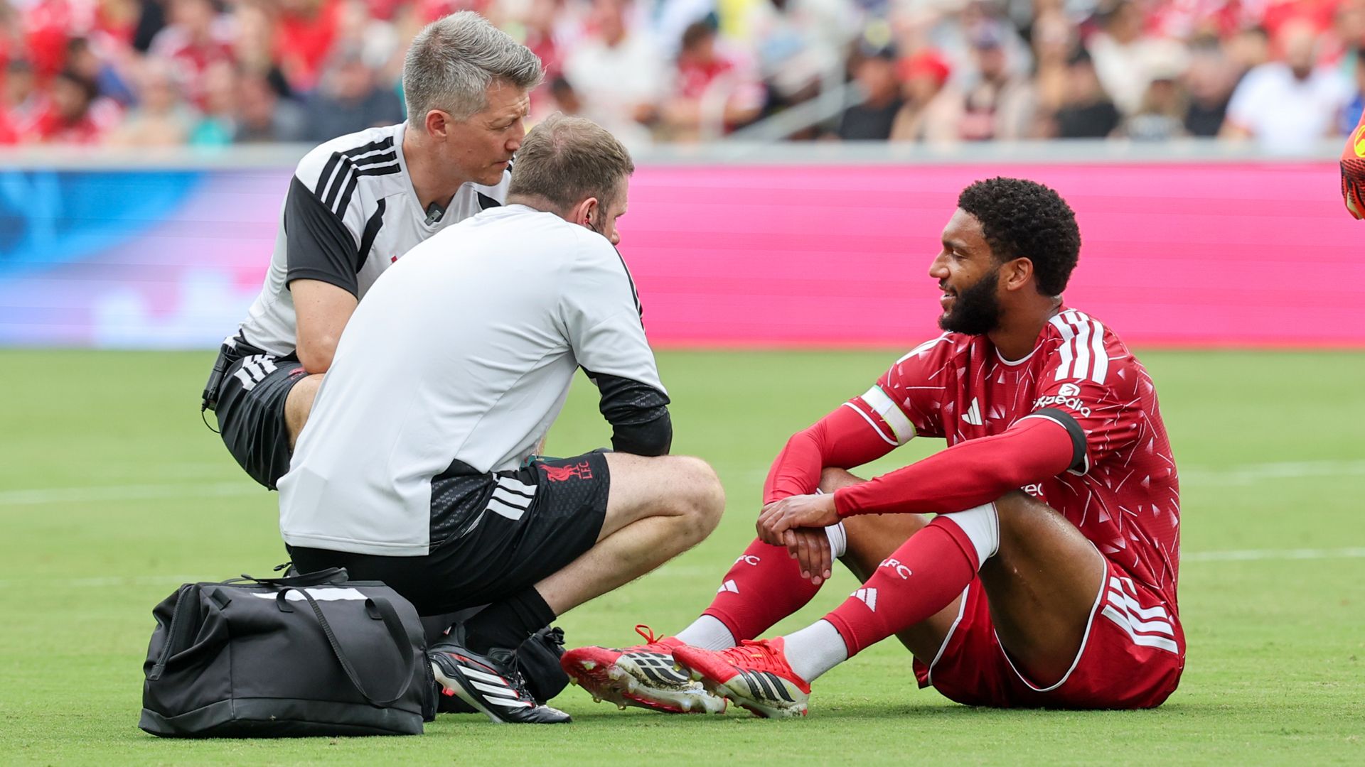 Gomez fällt zum Saisonstart aus – Liverpool reagiert gelassen