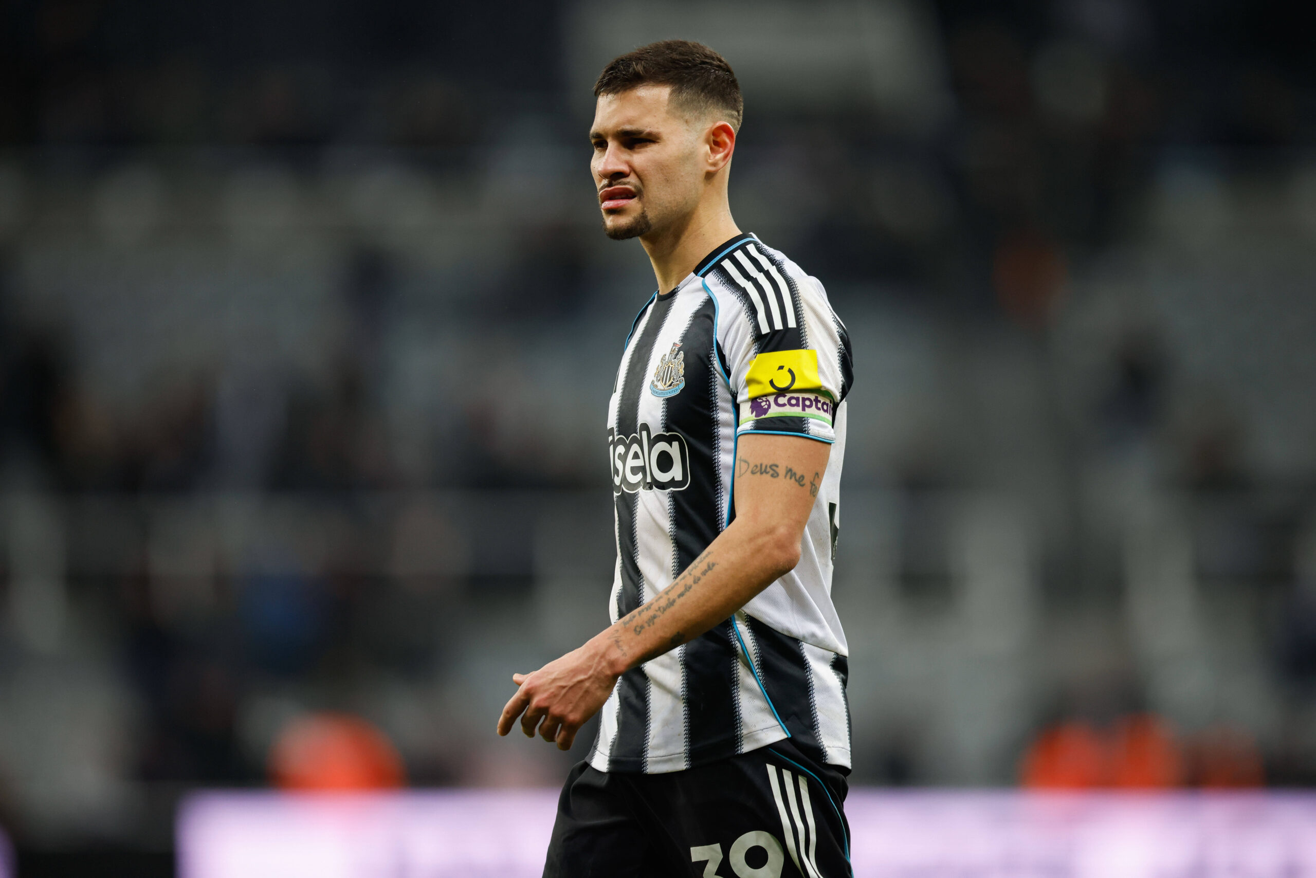 Bruno Guimaraes Arsenal'e: Sağlık Kontrolleri Yaklaşıyor, 80 Milyon Sterlinlik Transfer Kapıda