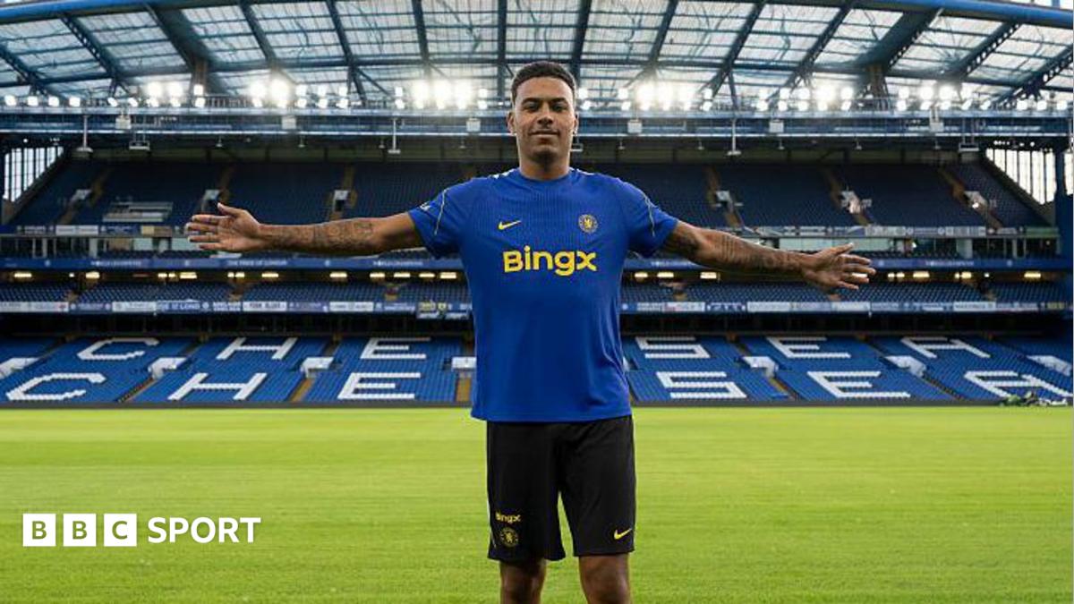 Premier Lig'de Transfer Rekoru: 1 Milyar Sterlinlik Harcama