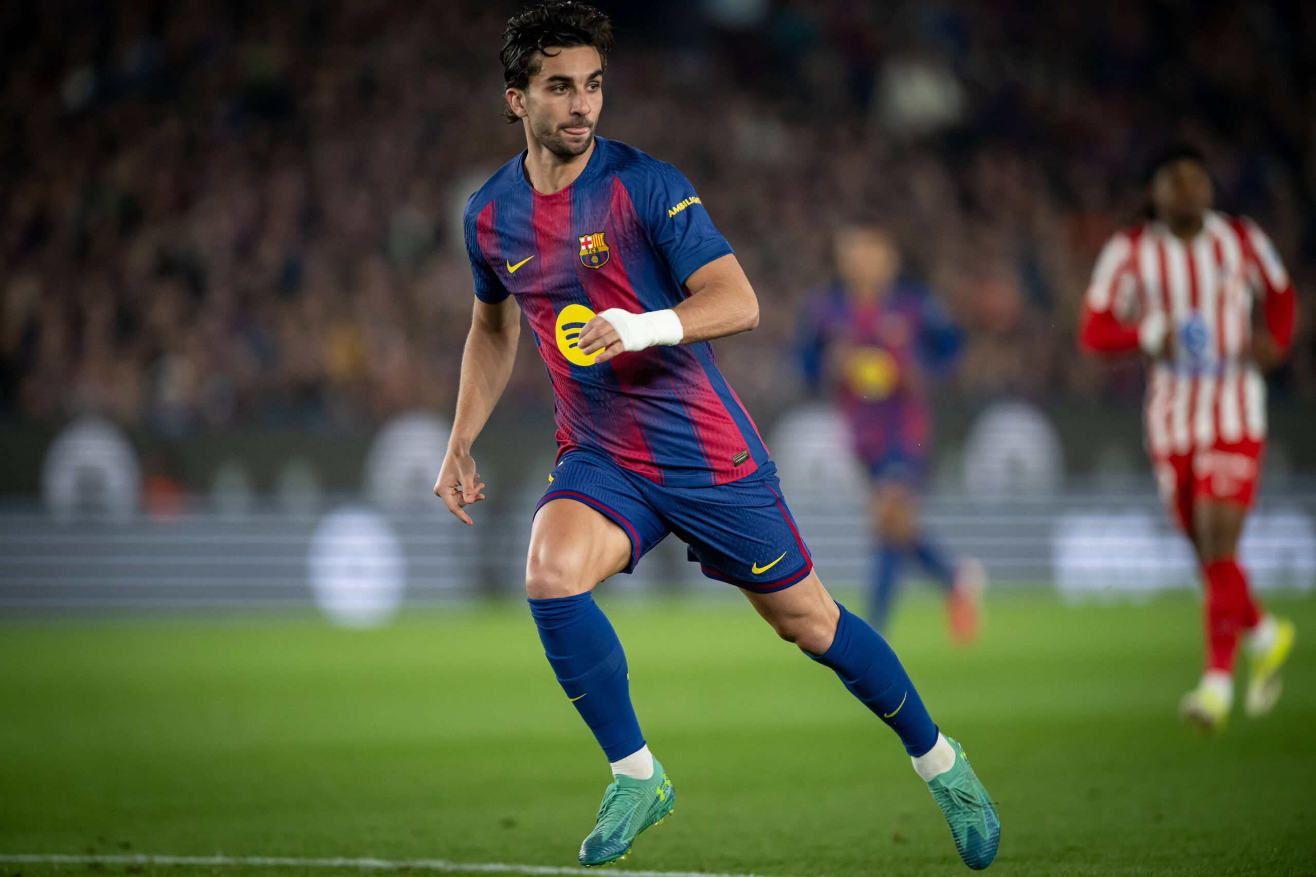 Tottenham Join Race for Barcelona's Ferran Torres: Report