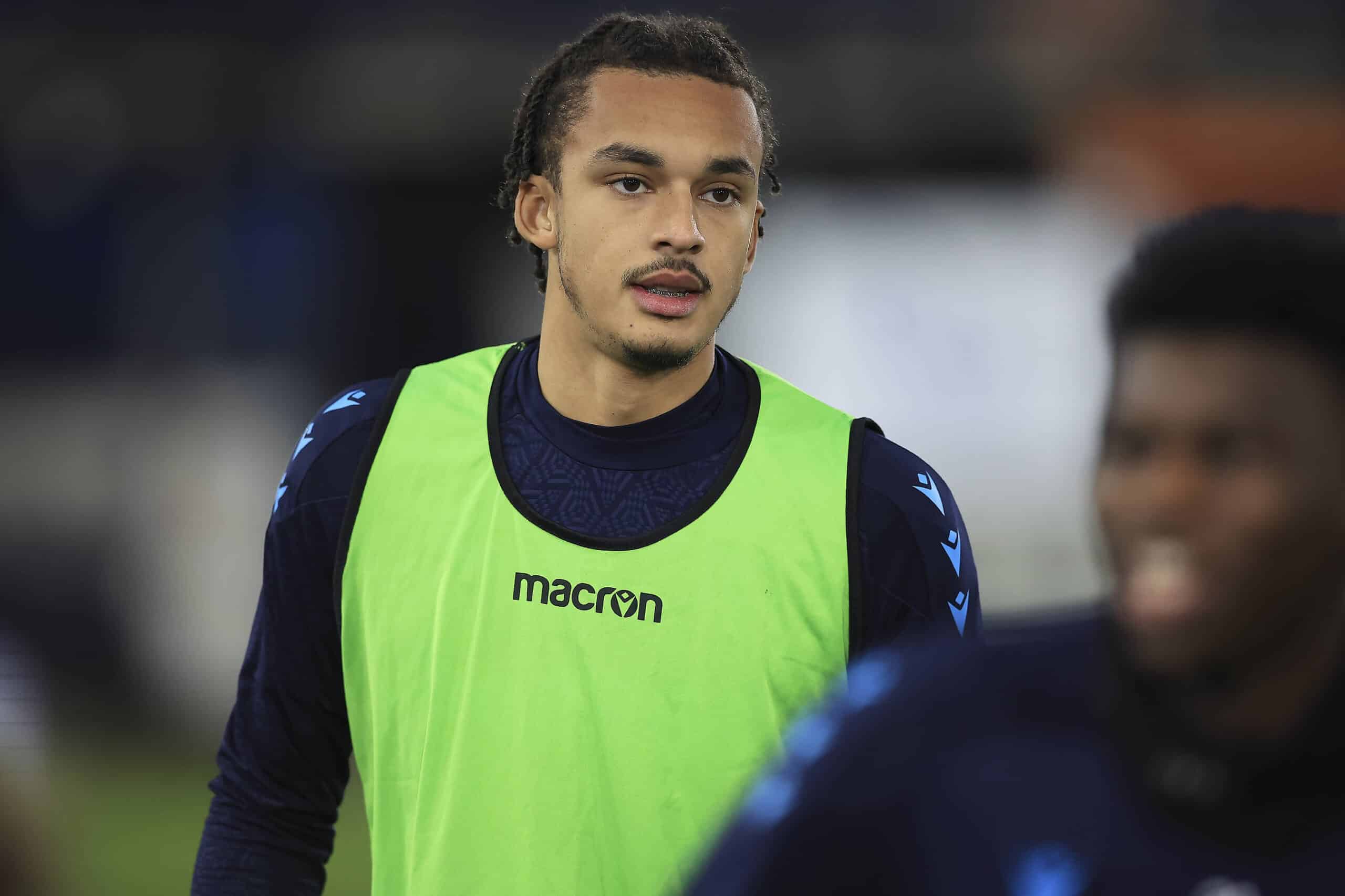 Middlesbrough, Tottenham'dan Ashley Phillips İçin Kalıcı Anlaşmaya Yakın