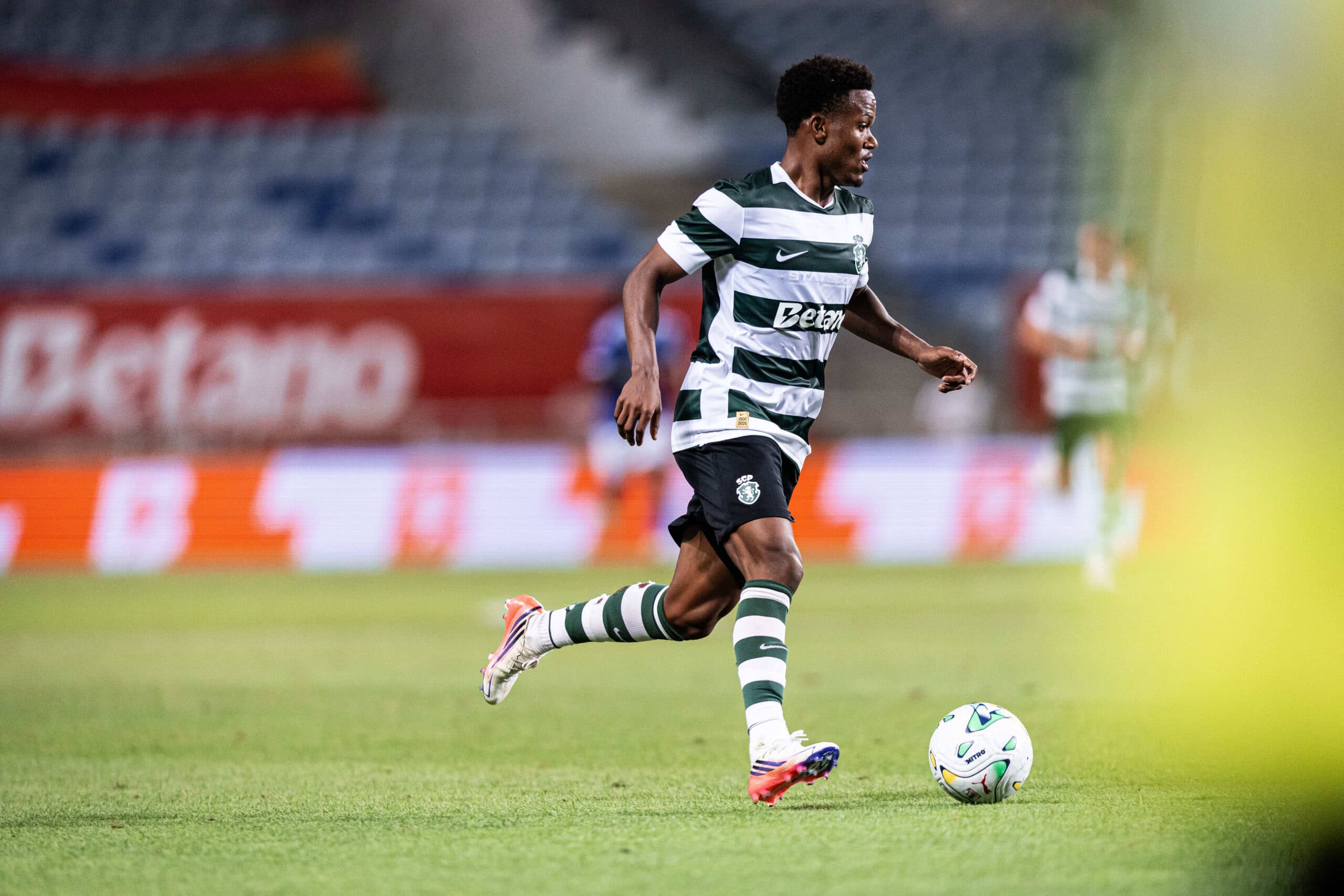 Sunderland Lead Race to Sign 25-Year-Old Forward: Report