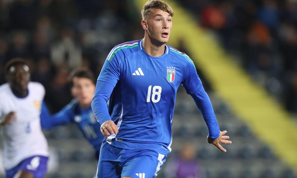 Arsenal and Man Utd Make Checks on Inter Striker Pio Esposito
