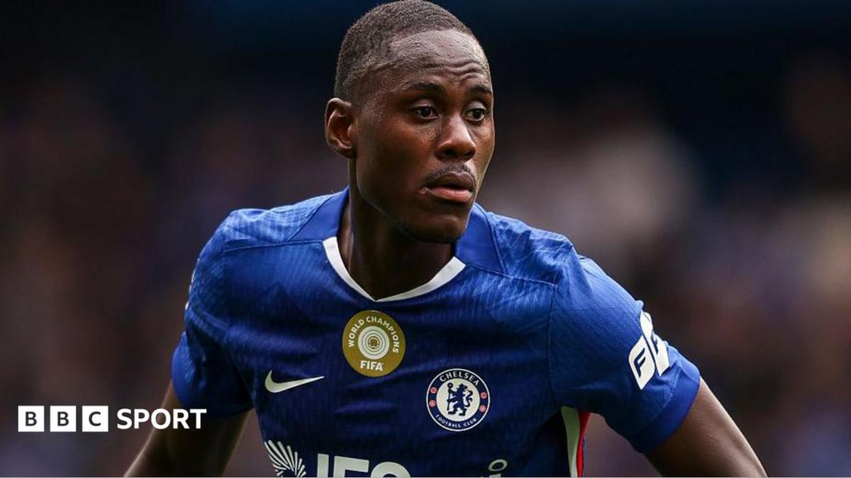 Como Complete Signing of Chelsea Defender Trevoh Chalobah in £30m Deal