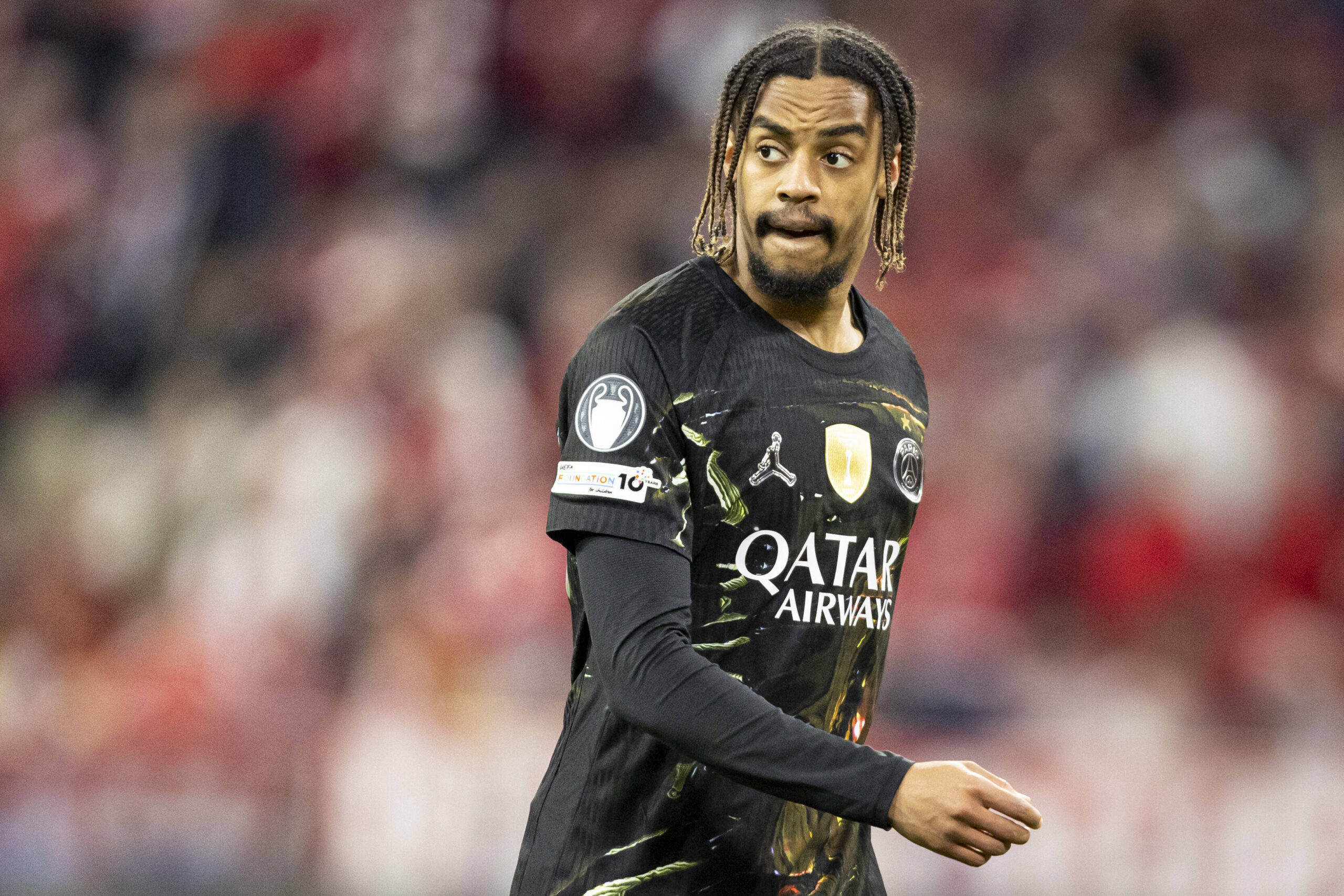 Arsenal kontaktiert Barcola: Transfer-Duell mit Liverpool