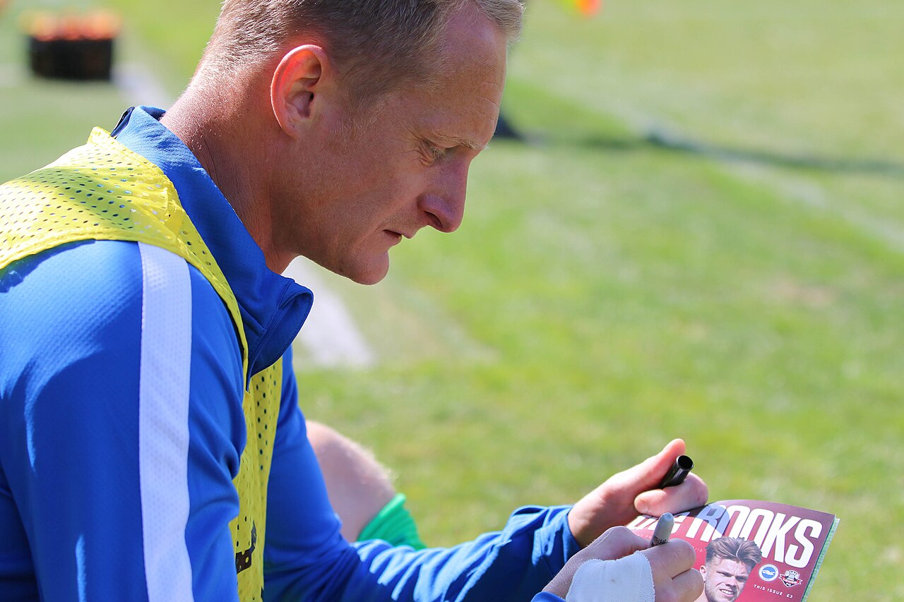 Brighton Hove Albion vs Leeds United - Tactical Preview