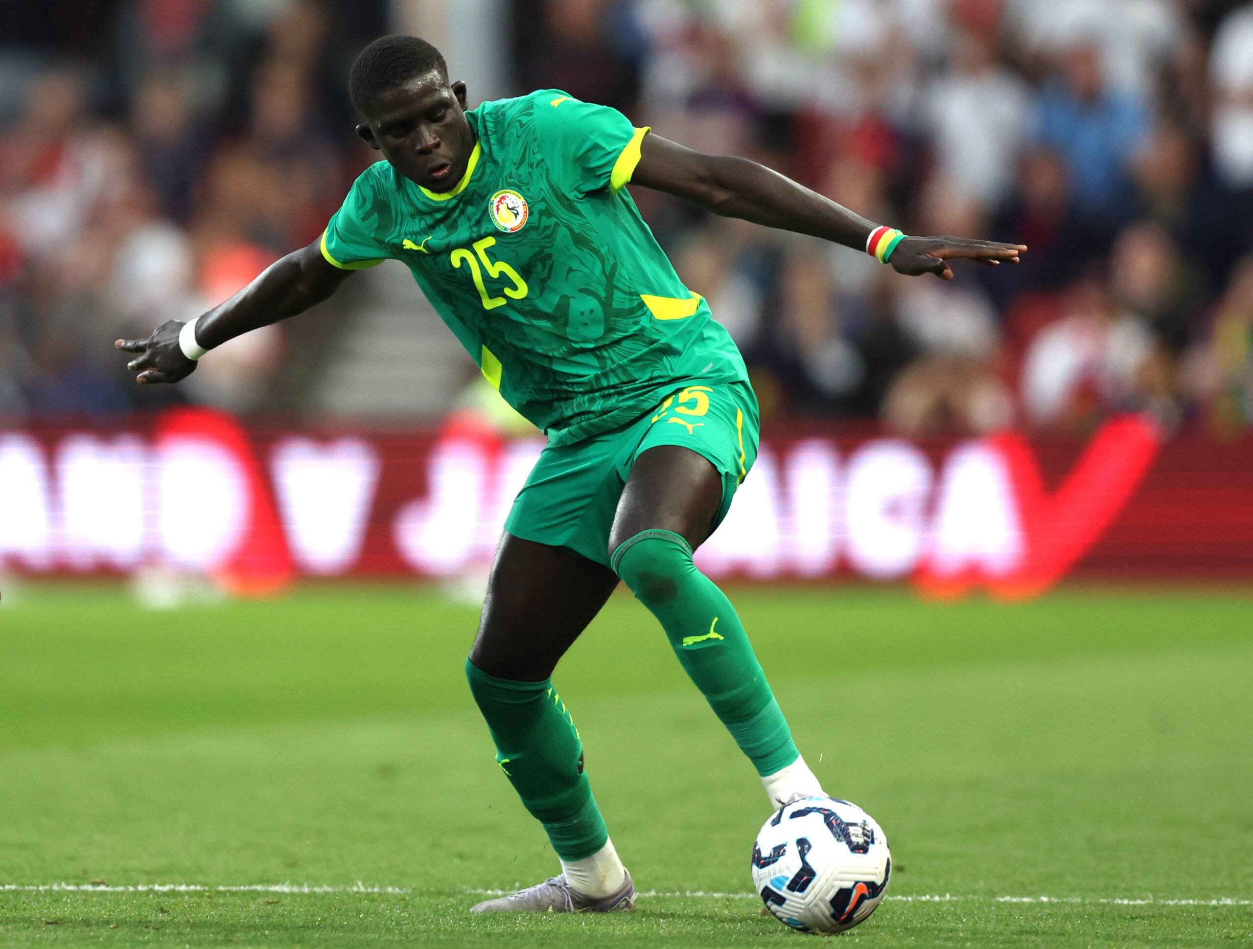Brentford bietet 40 Mio für Diouf: West Ham wappnet sich