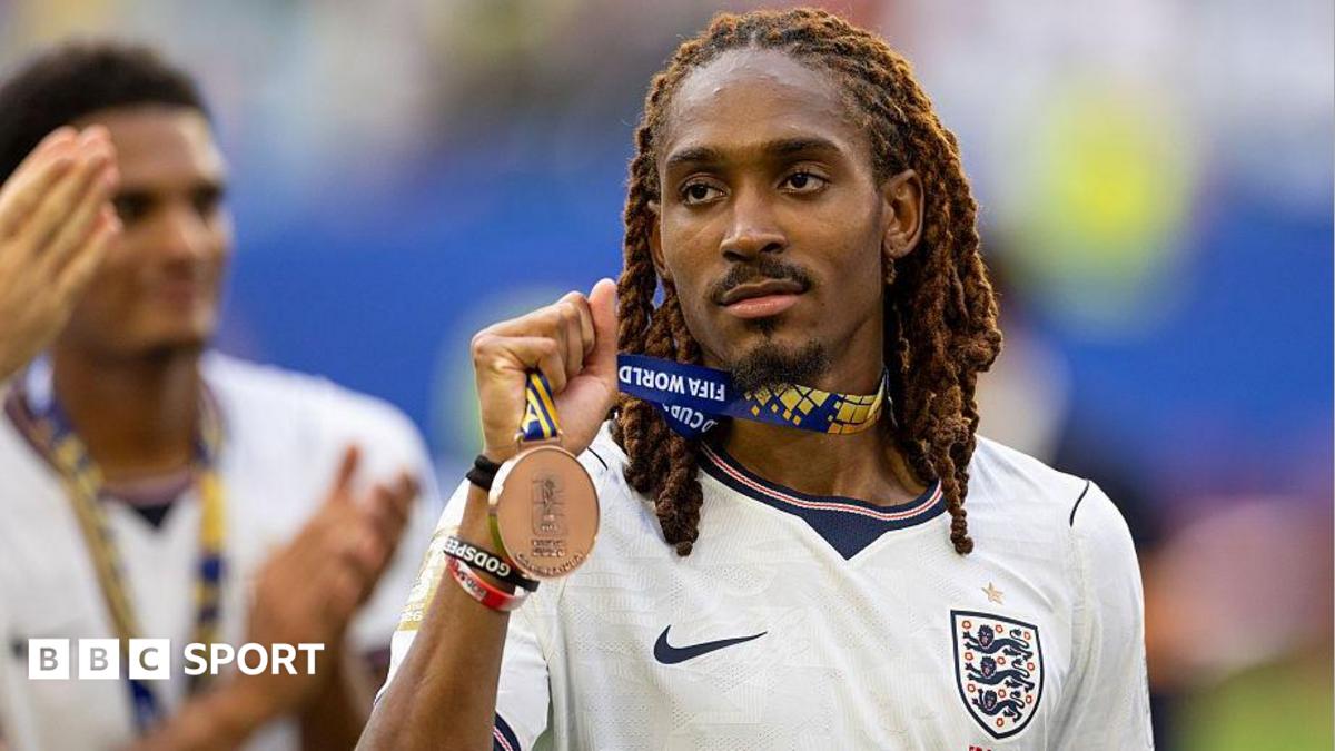 Inter Mailand verhandelt mit Tottenham über Spence