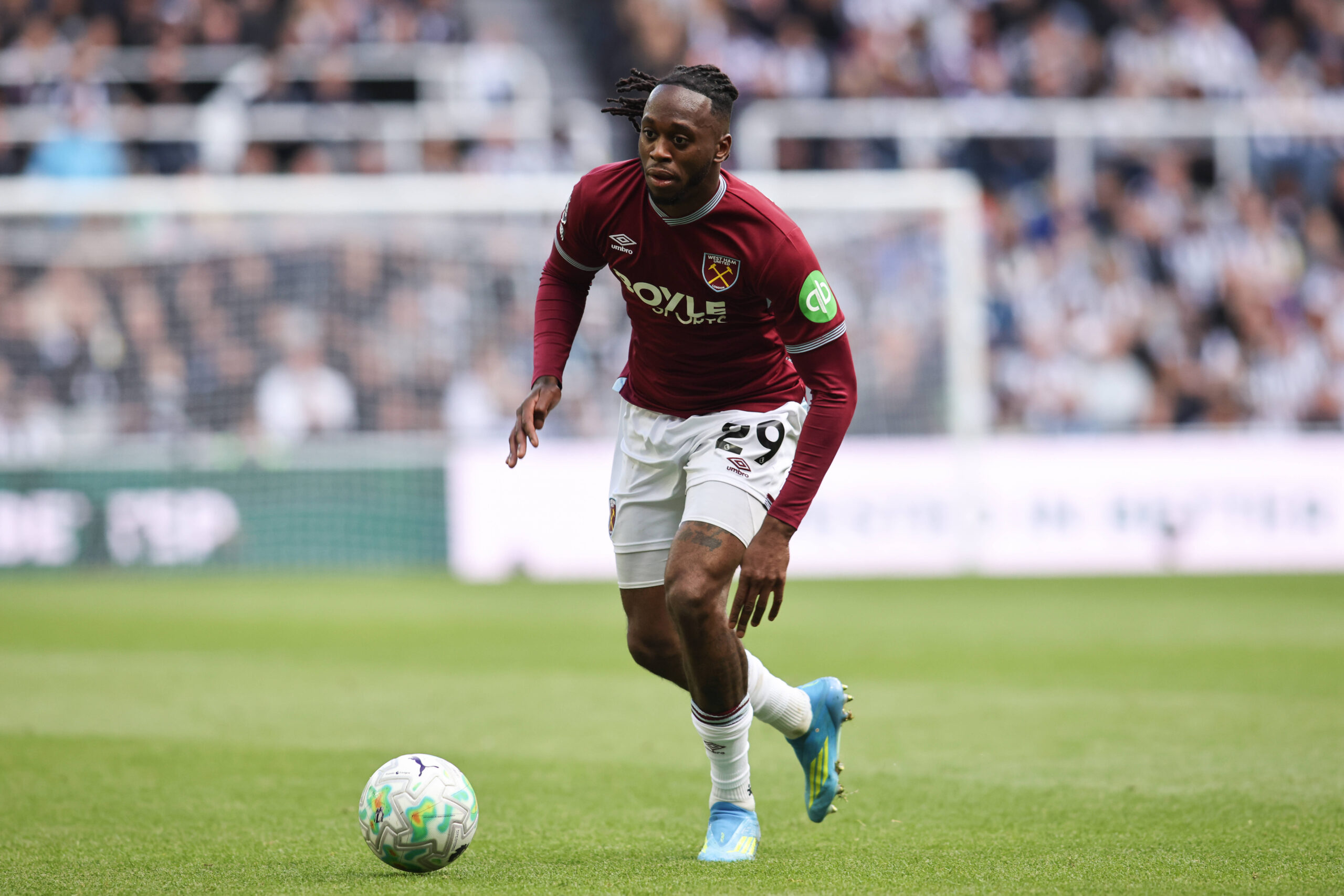 Aston Villa jagt Wan-Bissaka für die rechte Abwehrseite