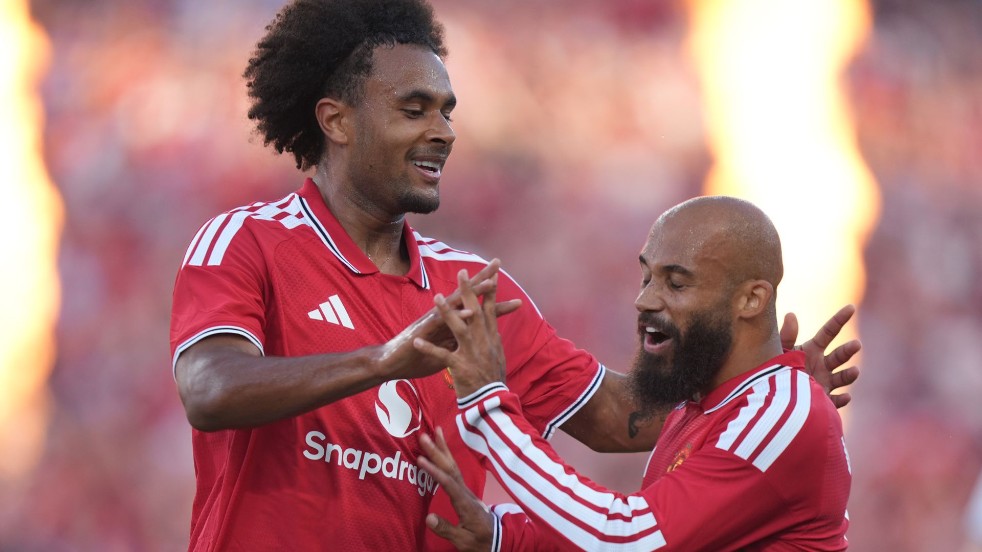 Man Utd 1-1 Leeds: Zirkzee and Aaronson Star in Dublin Friendly