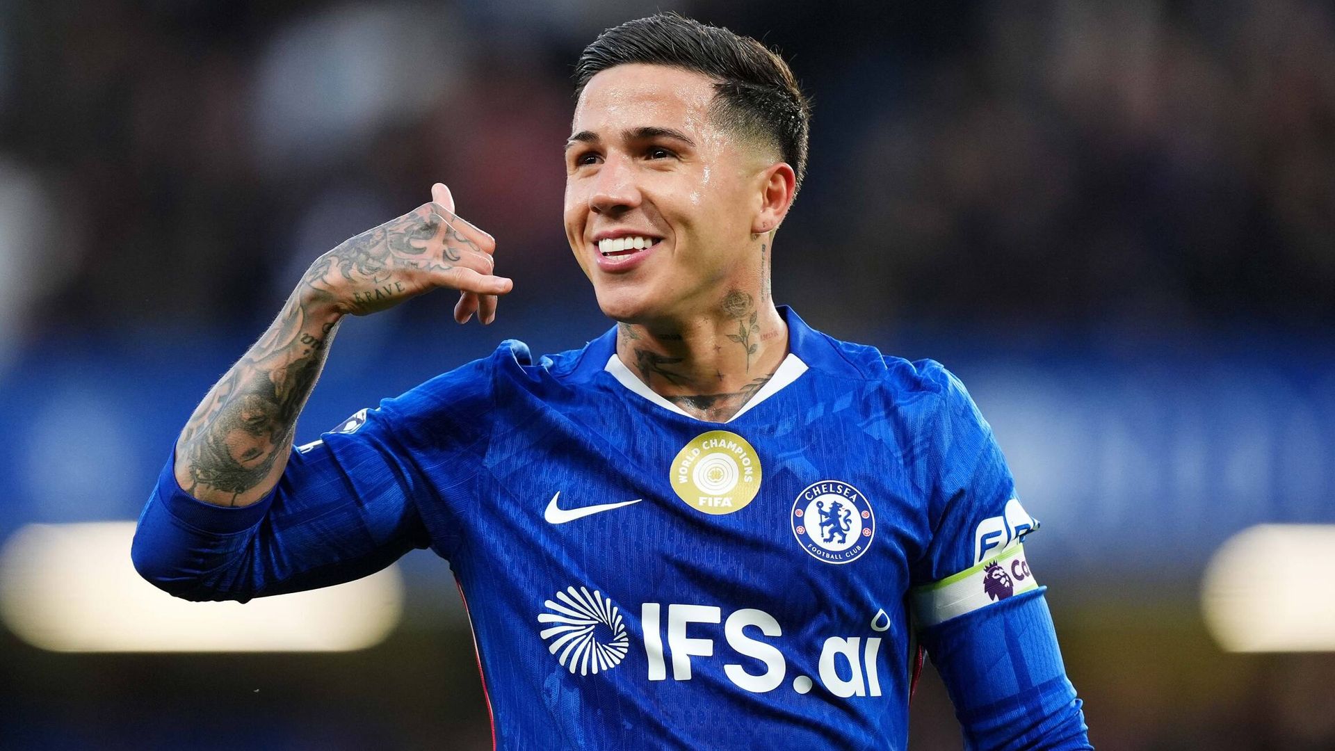 Chelsea Set Friday 5pm Deadline for Man City's Fernandez Bid