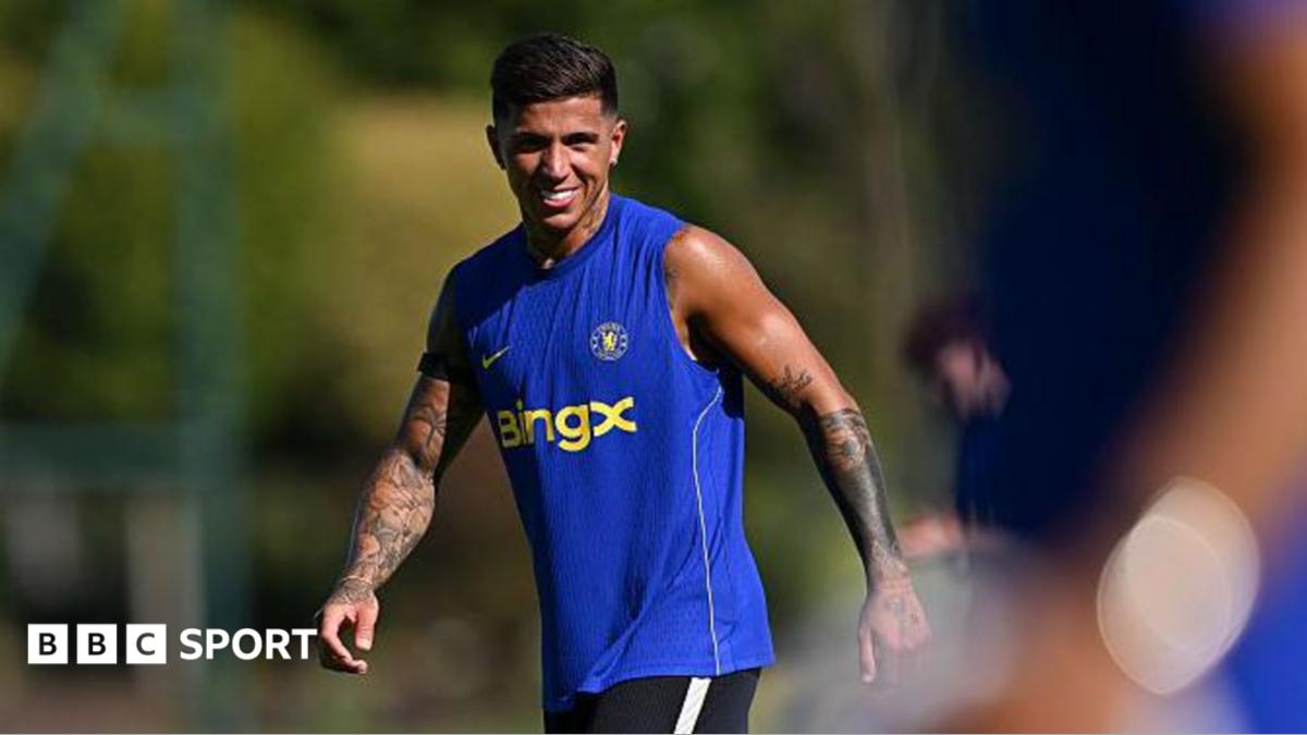 Chelsea Set Friday Deadline for £120M Enzo Fernandez Bids