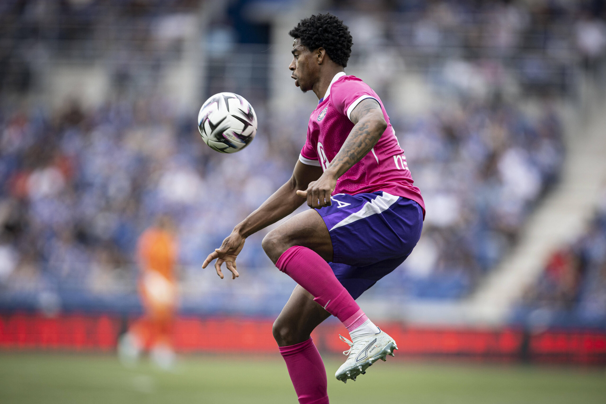 Sunderland's Methalie Deal in Doubt as Transfer Window Heats Up