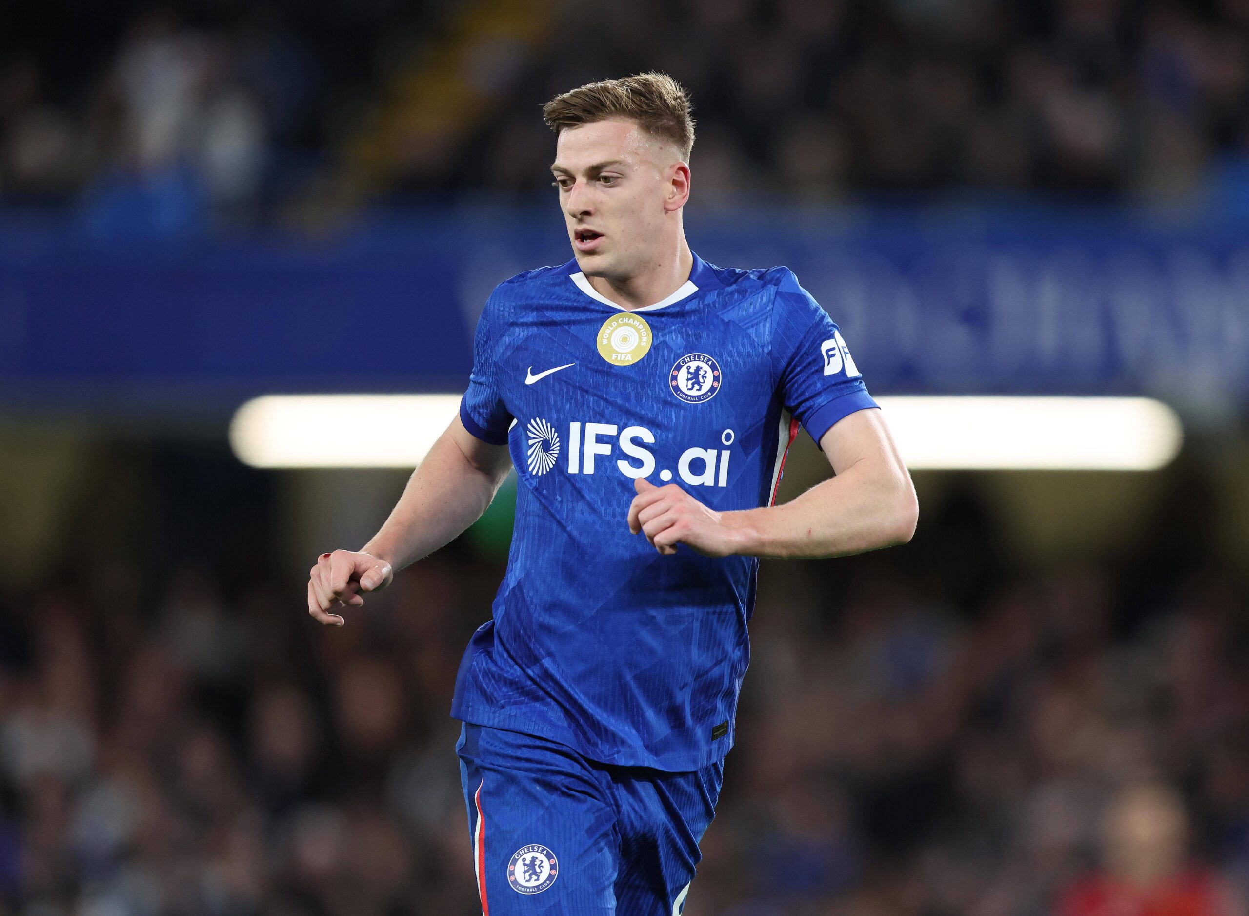 Leeds United Join Liam Delap Race as Chelsea Set £40m Price Tag
