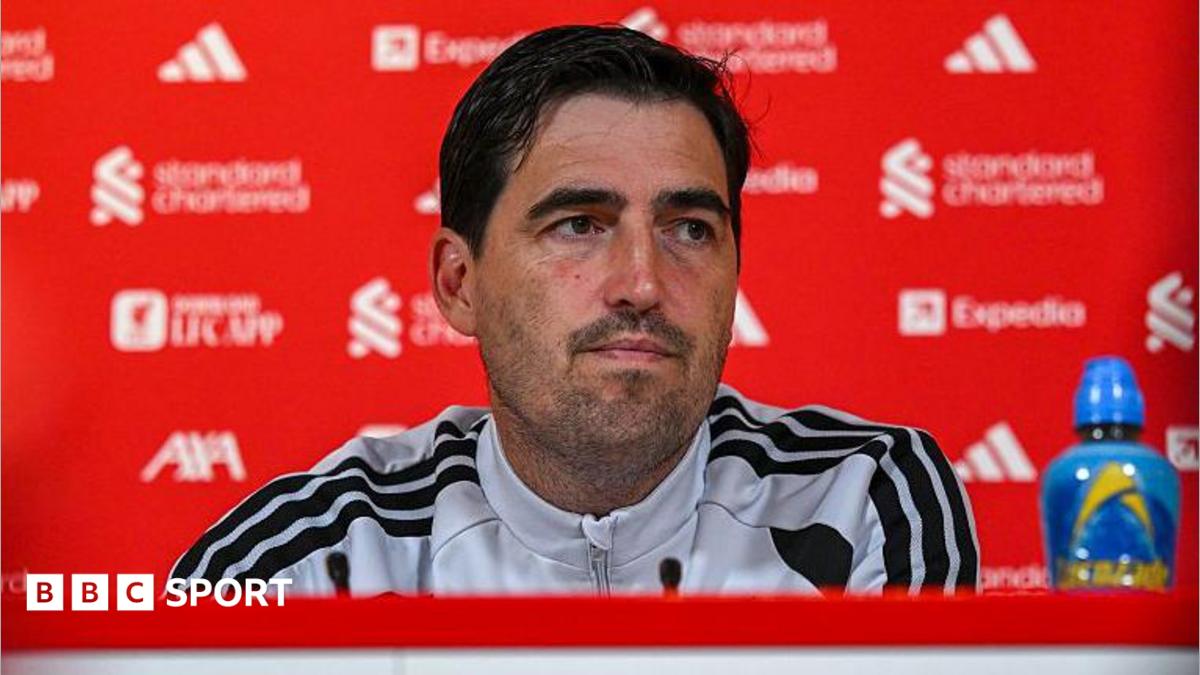 Iraola Worried by Lack of Wingers Ahead of Premier League Start