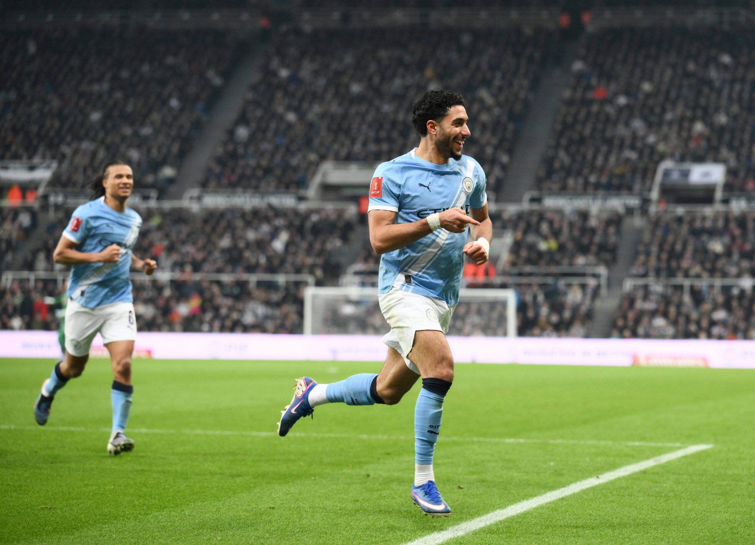 Tottenham Close on £140m Double Deal for Marmoush and Savinho