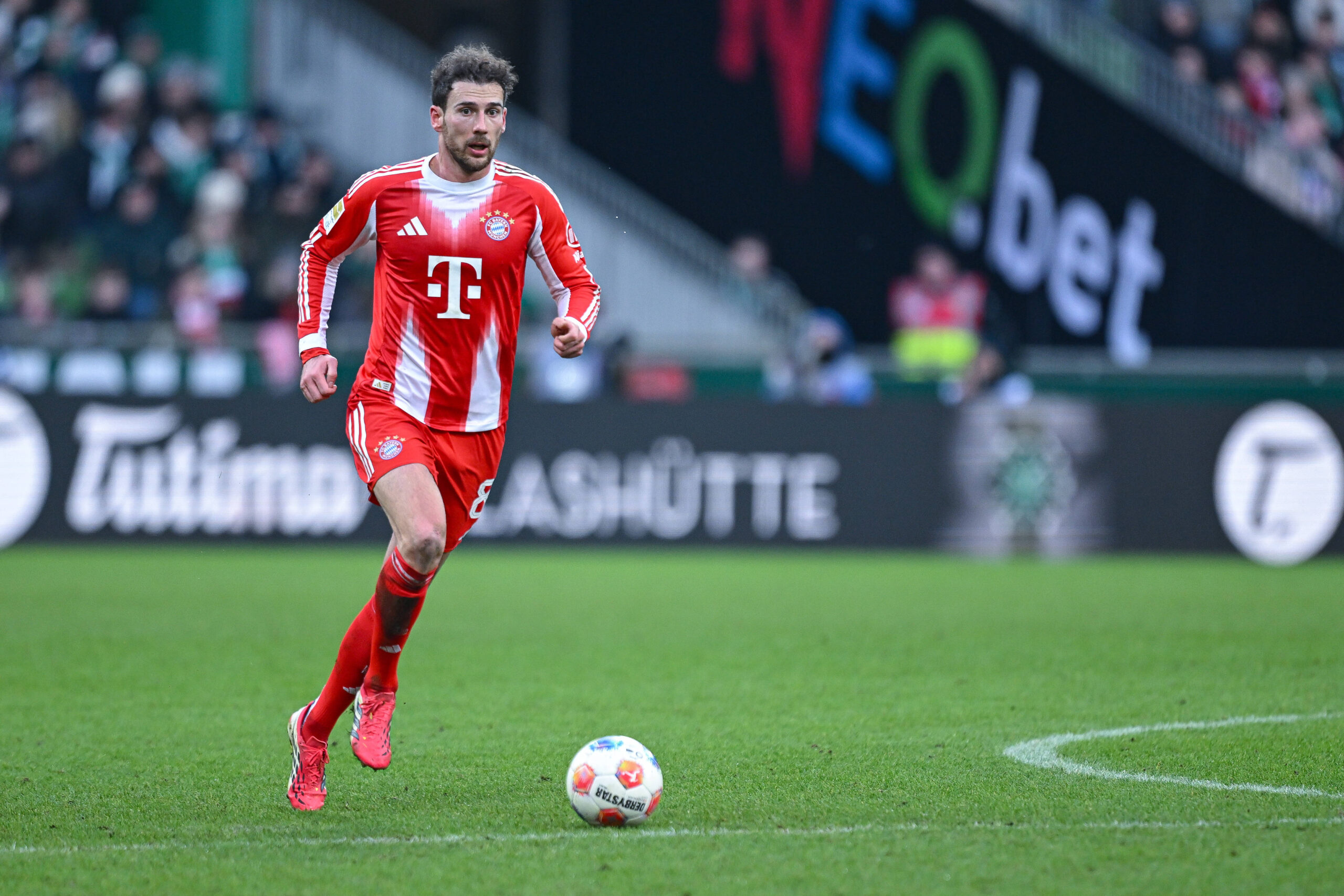 Newcastle and Aston Villa in Talks to Sign Bayern's Leon Goretzka