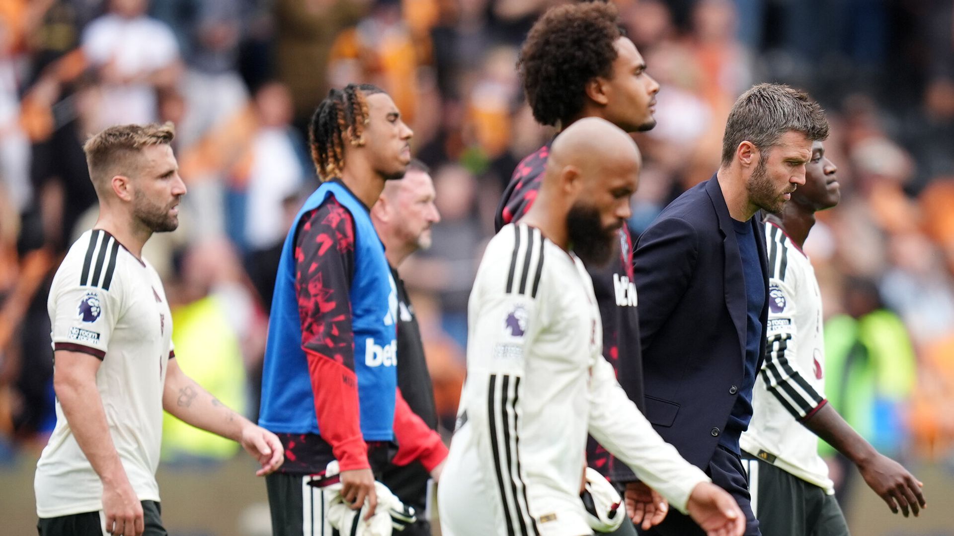 Carrick Defends Man Utd Display in Hull Defeat